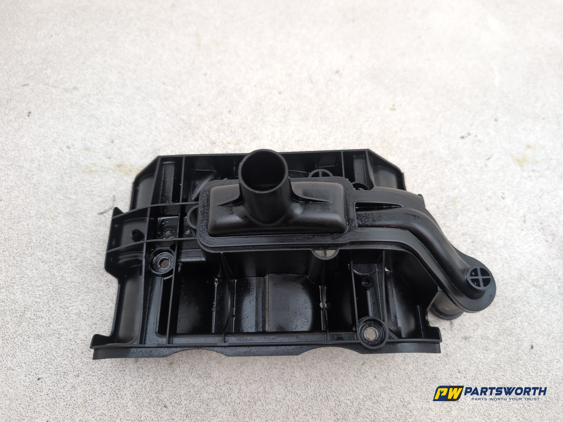 Mercedes-Benz E220 E-Class W212 Engine Sump Oil Strainer Pickup A6511800051
