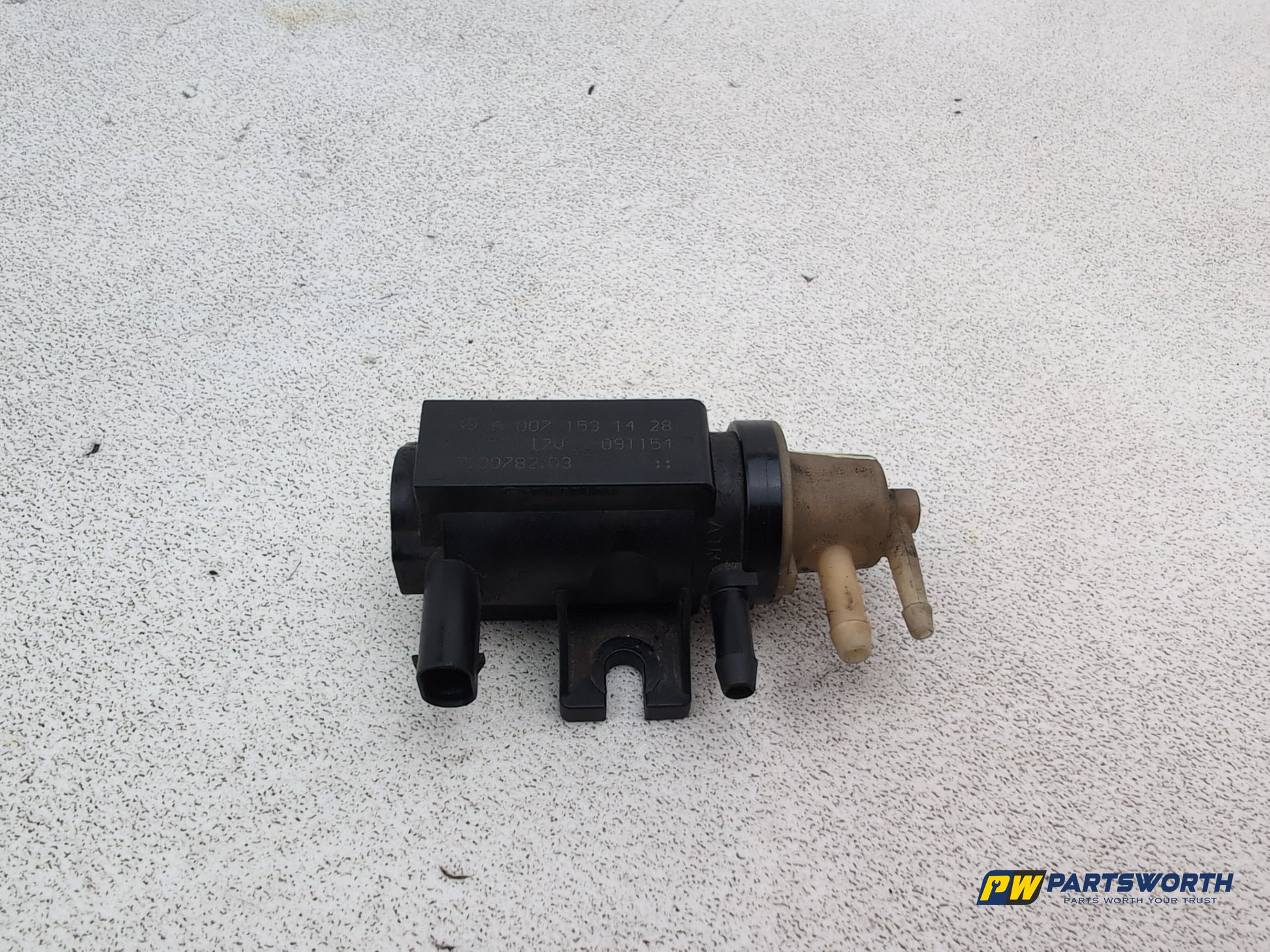 Mercedes-Benz E220 E-Class W212 Turbo Vacuum Solenoid Valve A0071531428 - photo 7
