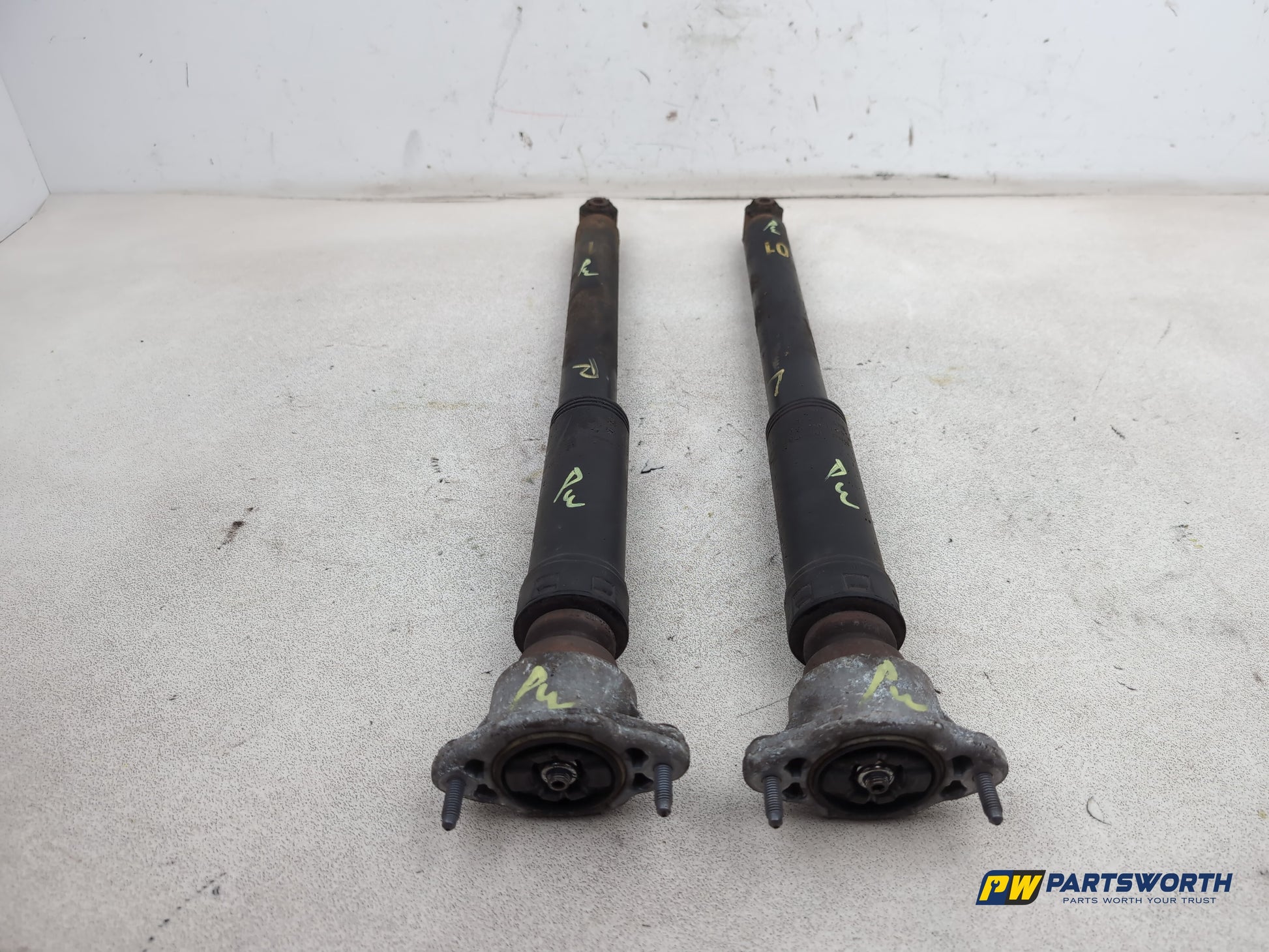 Mercedes-Benz E220 E-Class W212 Rear Shock Absorber Pair A2043260598 2009-2013