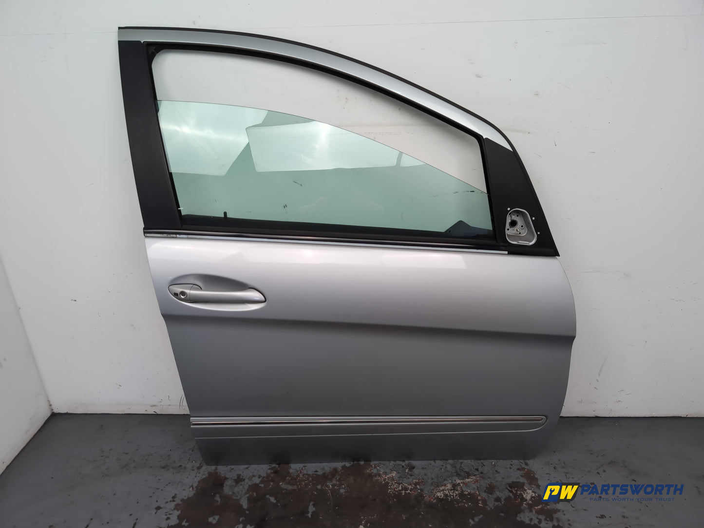 Door Front RH 1
