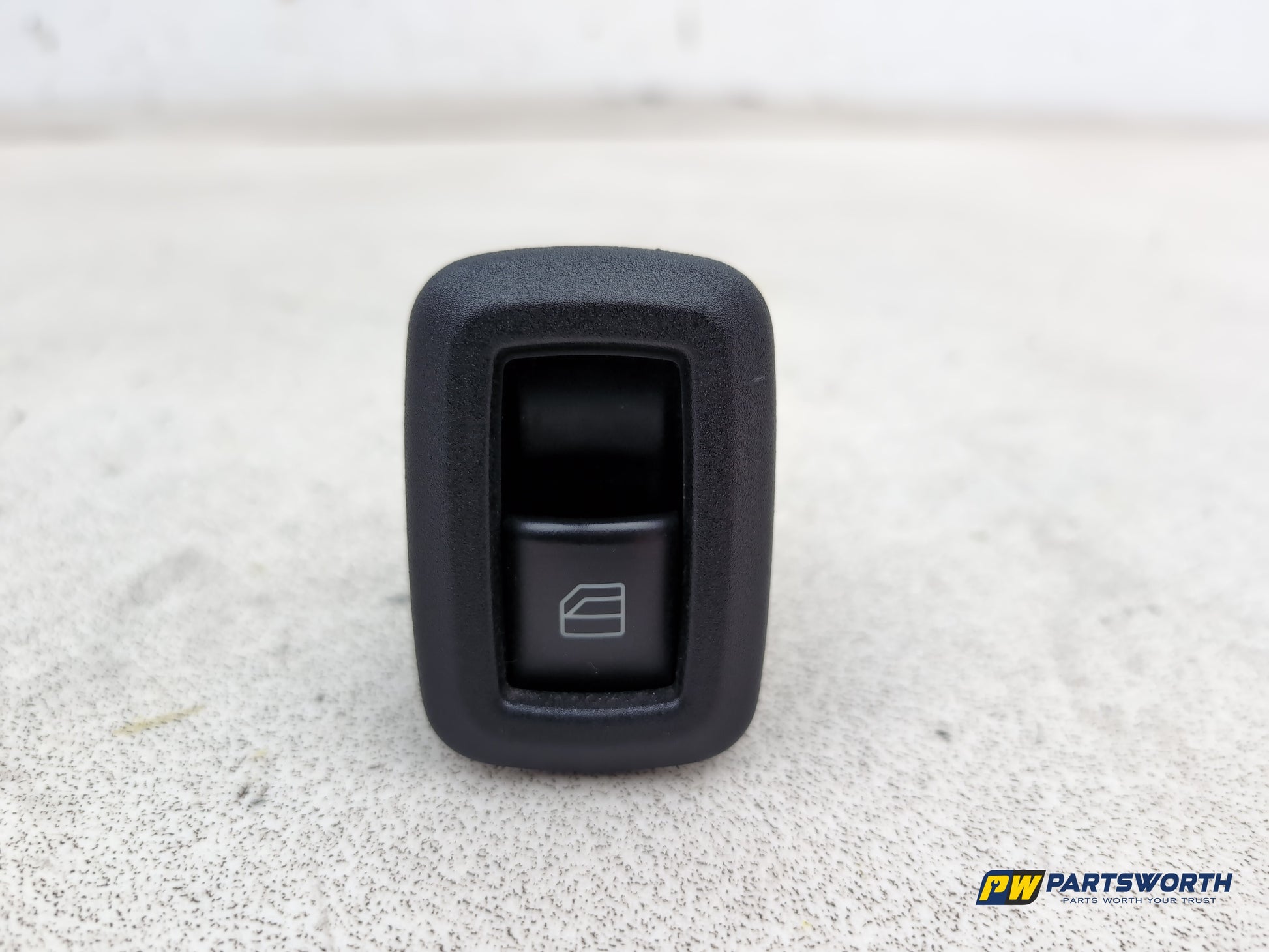Mercedes-Benz B200 B-Class W245 Rear Left Electric Window Switch A2518200510