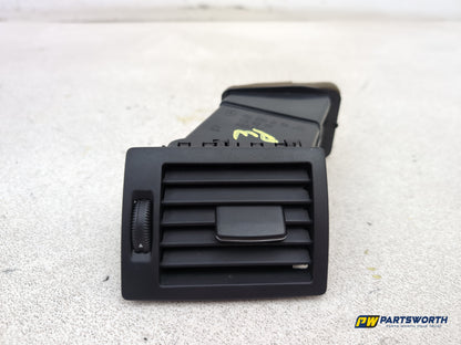 Mercedes-Benz B200 B-Class W245 Air Vent Front Left Dashboard A1698300154