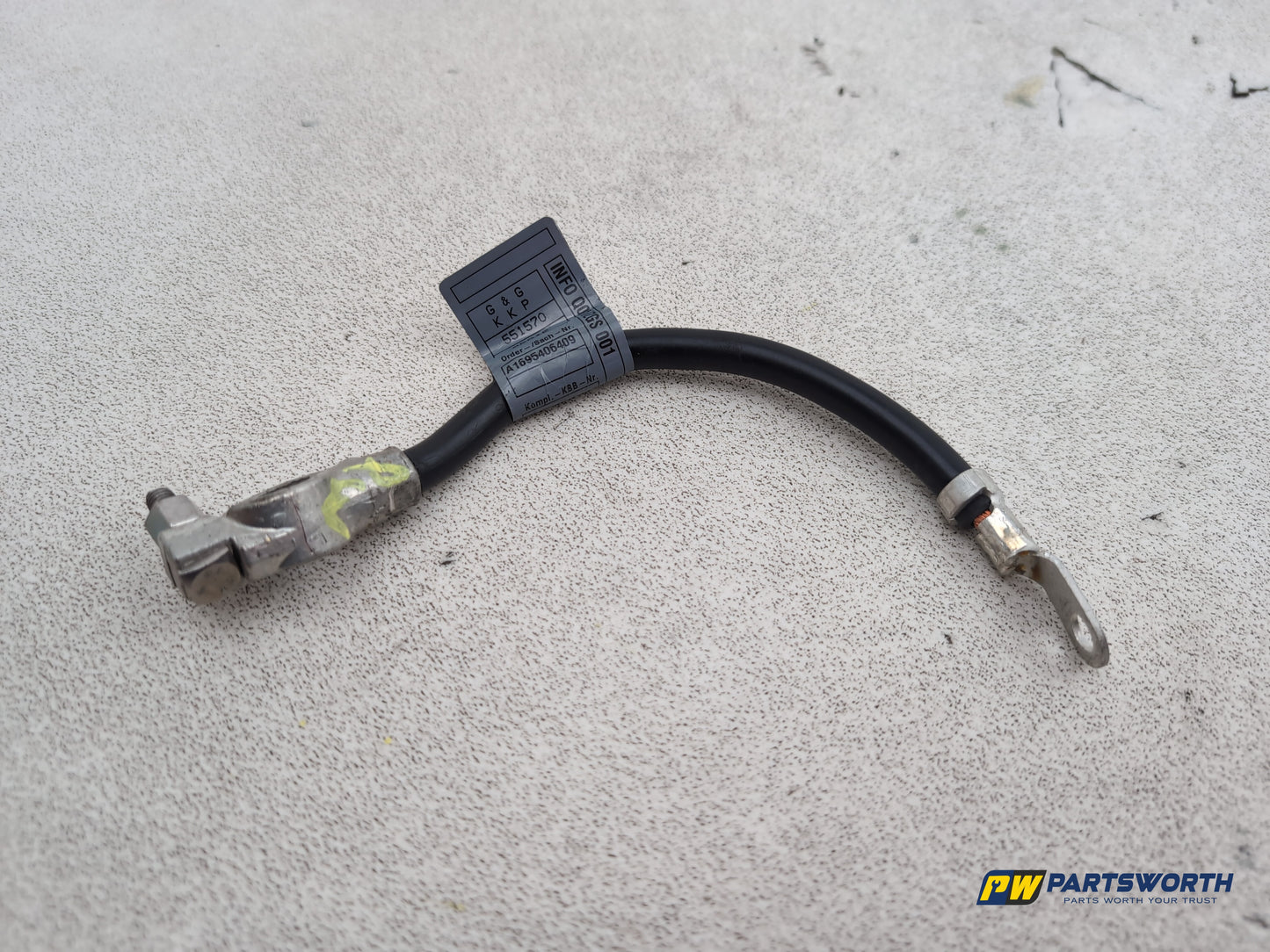 Mercedes-Benz B200 B-Class W245 Negative Battery Terminal Cable A1695406409