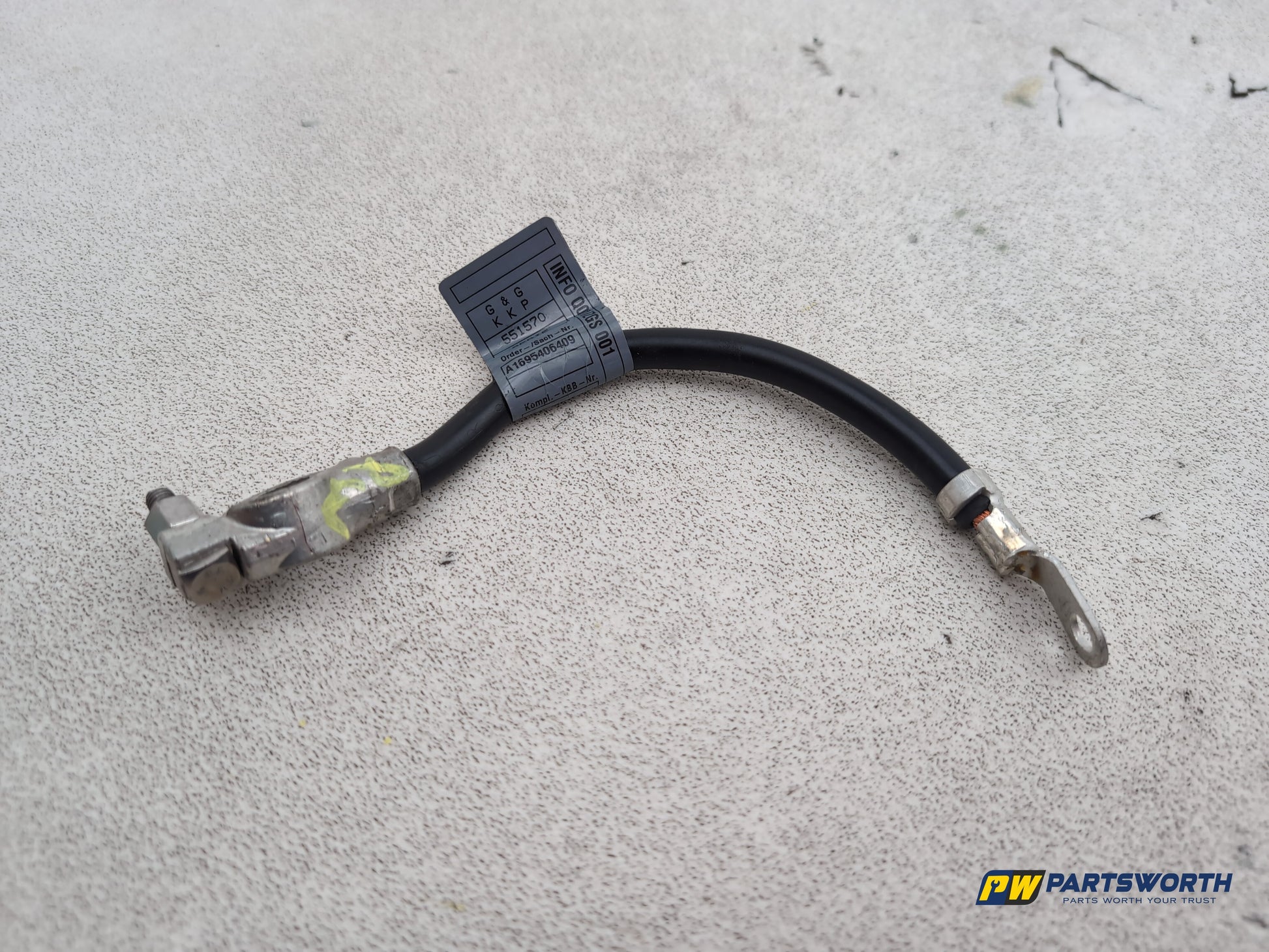 Mercedes-Benz B200 B-Class W245 Negative Battery Terminal Cable A1695406409