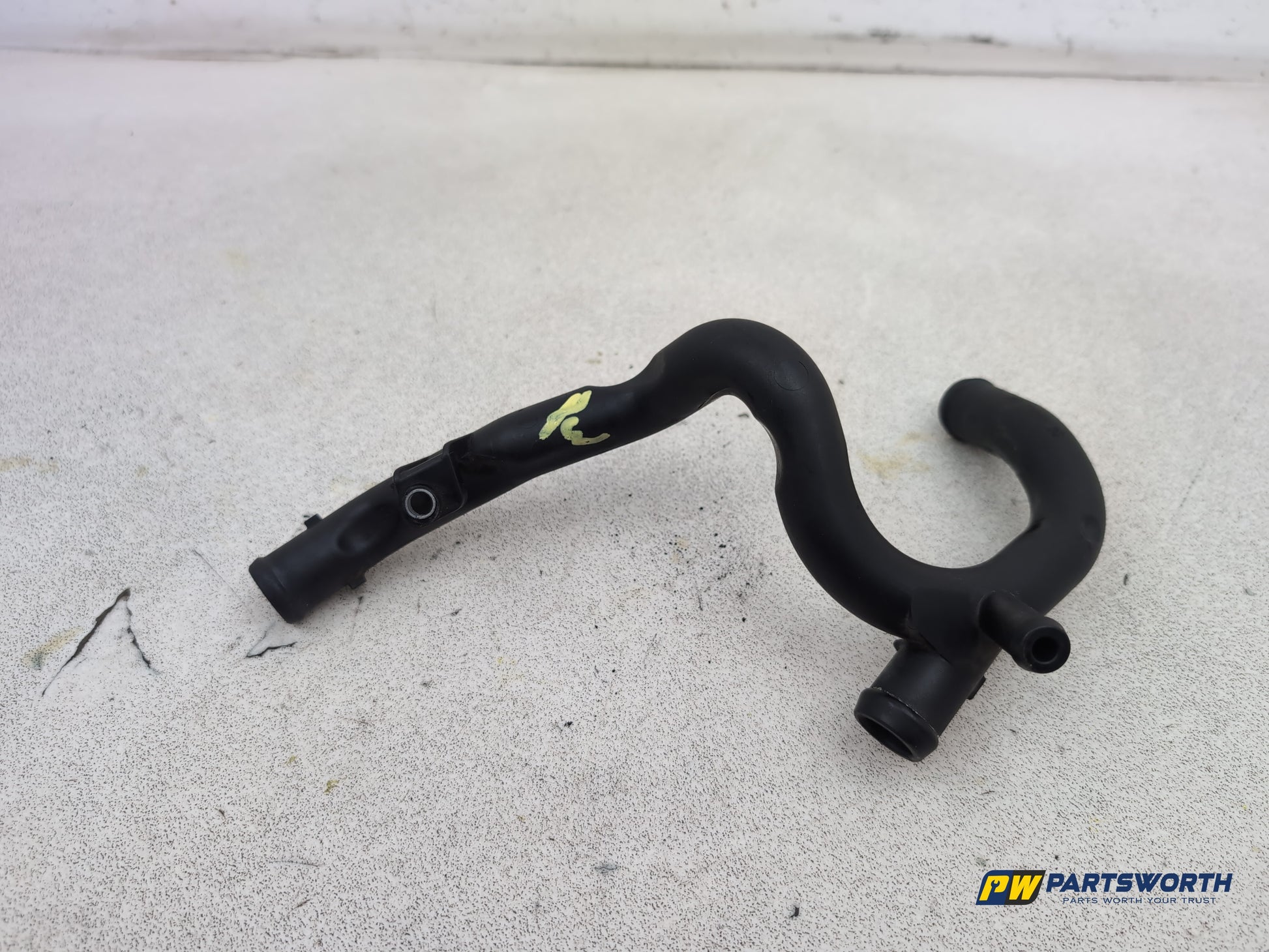 Mercedes-Benz B200 B-Class W245 2.0l Diesel Coolant Hose Pipe A6402001452