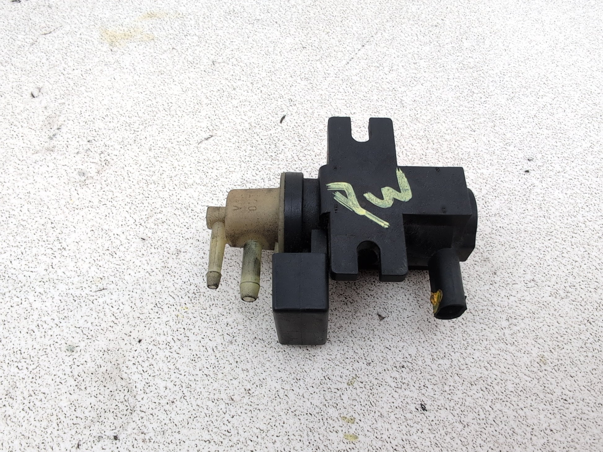 Mercedes-Benz B200 B-Class W245 2.0l Diesel Turbo Vacuum Solenoid Valve - photo 7