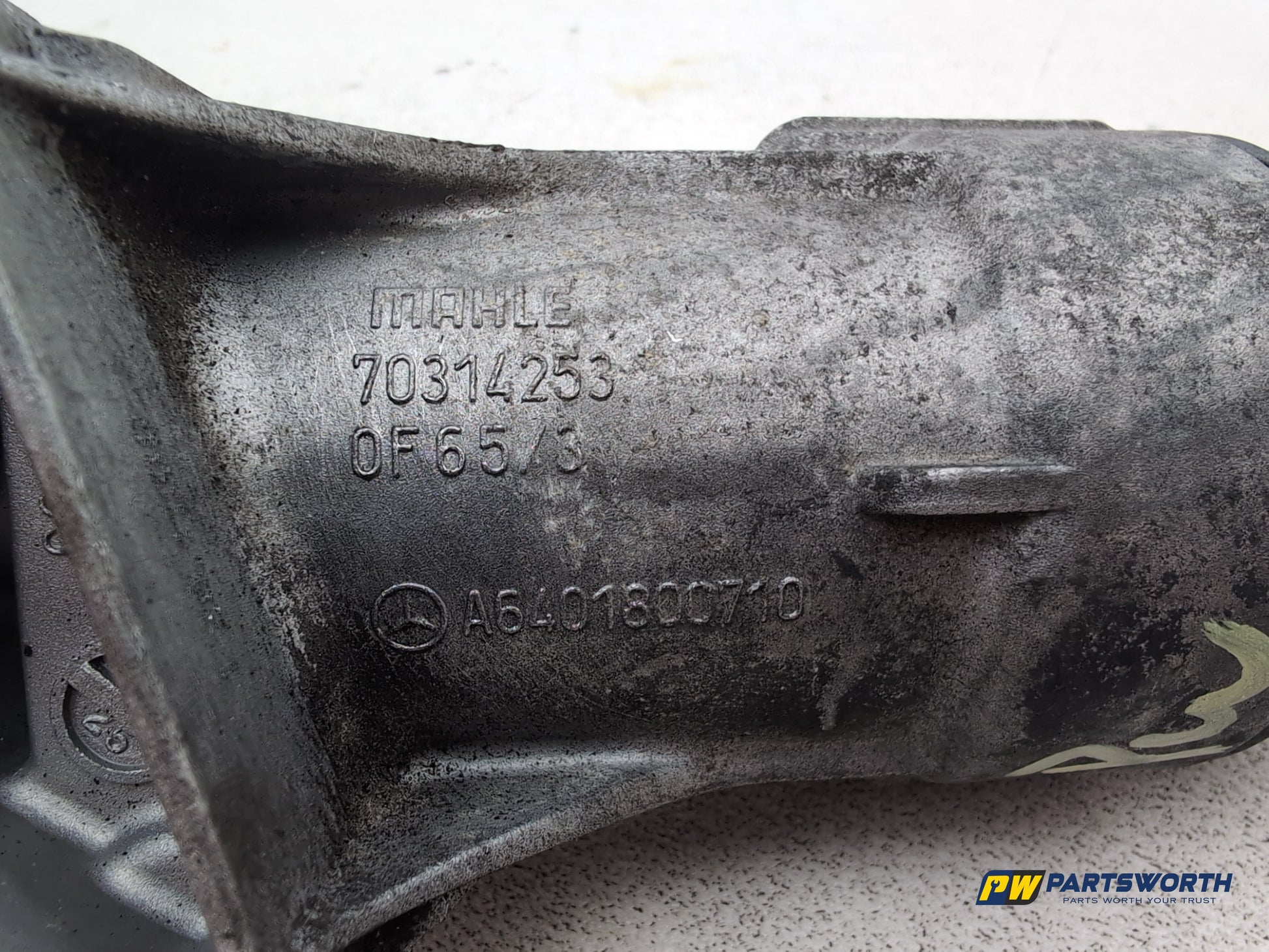 Mercedes-Benz B200 B-Class W245 2.0l Diesel Oil Filter Housing A6401800710 - photo 7