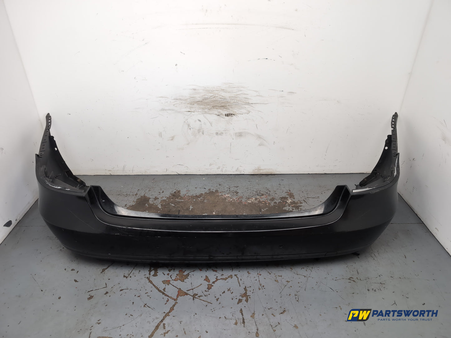 Mercedes-Benz E220 E-Class W212 Saloon Rear Bumper Obsidian Black Metallic C197