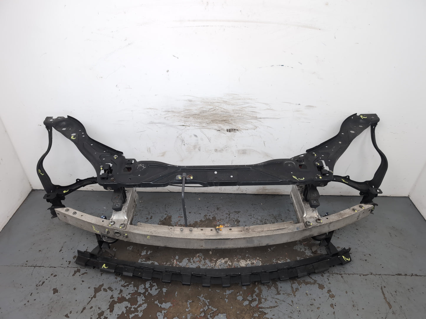 Mercedes-Benz E220 E-Class W212 Automatic Slam Panel Crash Bar Pack 2009-2013