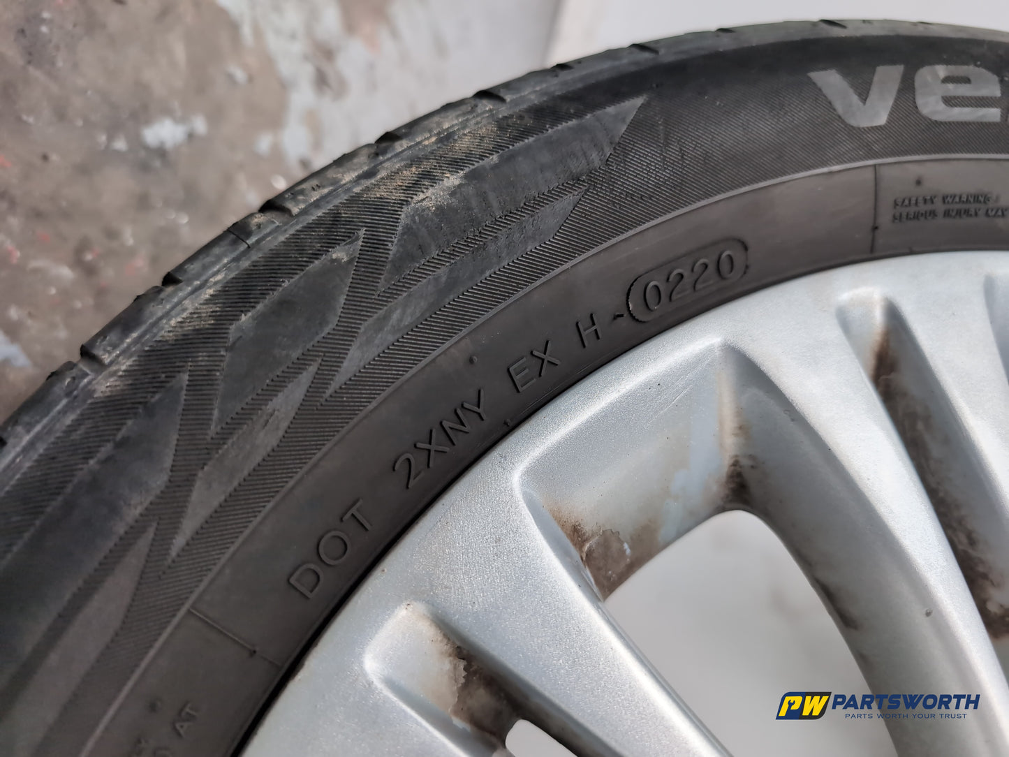 Vauxhall Corsa Se Alloy Wheel With Tyre 195/55 R16 13298019 - photo 7