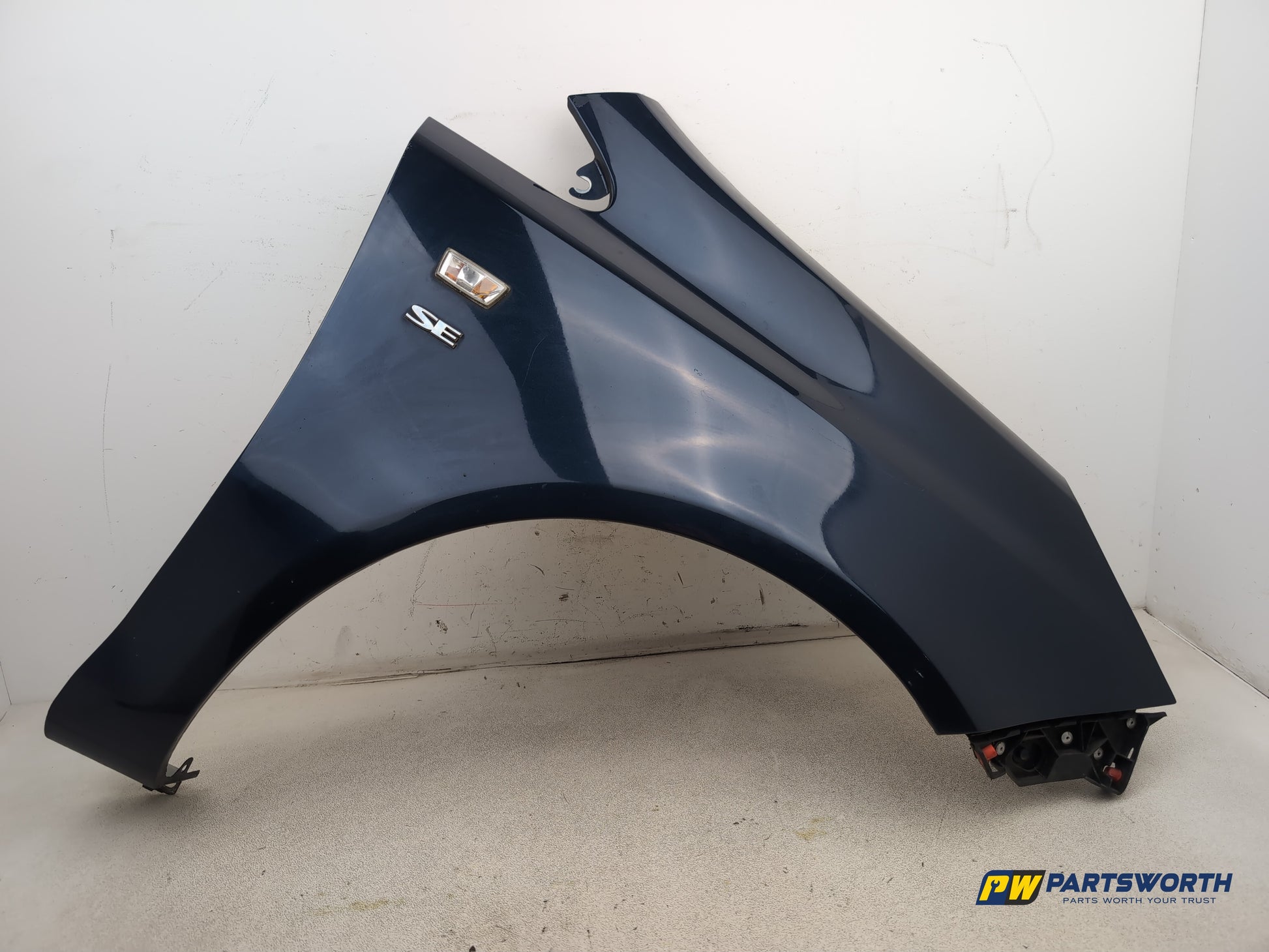 Vauxhall Corsa Se Hatchback Wing Front Rh Driver Side Blue Z22a 2006-2011