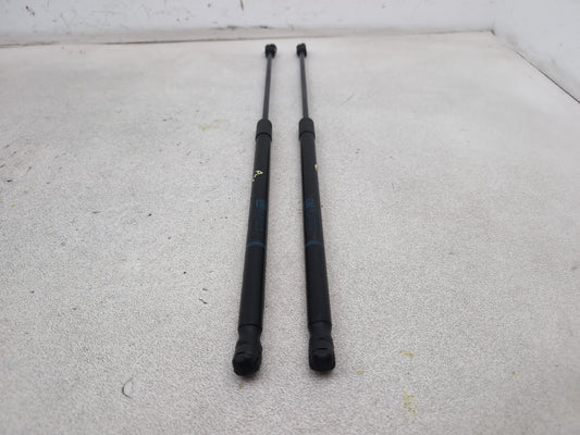 Vauxhall Corsa Se Tailgate Boot Lid Gas Strut 13182537 2006-2014