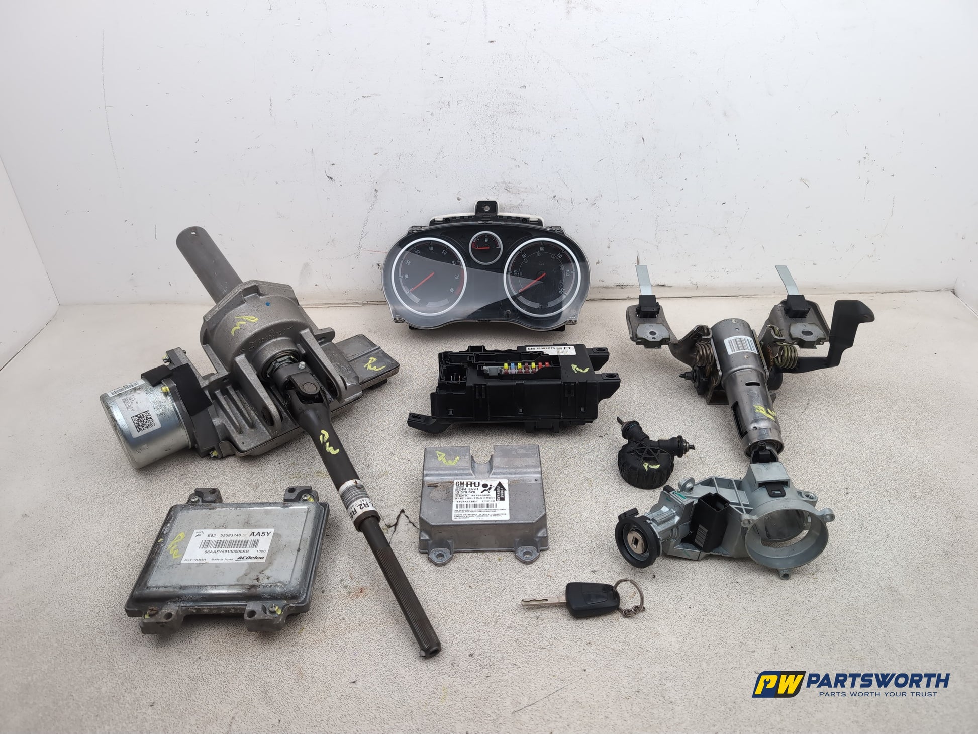 Vauxhall Corsa Se 1.2l Petrol Manual A 12 Xer Engine Ecu Kit 55583740 2006-2014