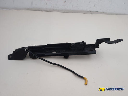 Vauxhall Corsa Se Bonnet Stay Rod Bracket Front Left Side 13395918 2006-2014