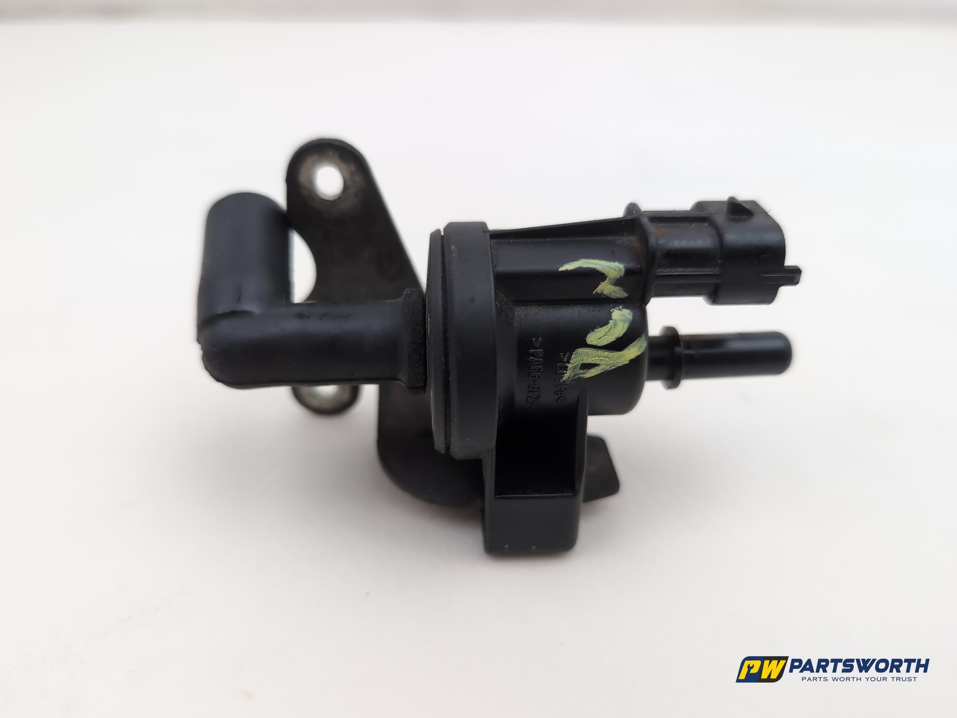 Vauxhall Corsa Se 1.2l Petrol Purge Solenoid Valve 0280142486 2006-2014