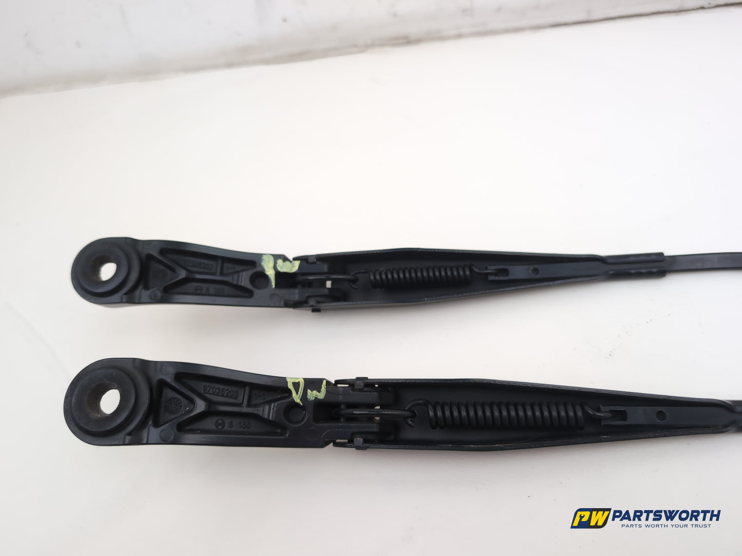 Peugeot 308 Allure Blue Hdi Wiper Arm Front Pair 9677256980 2013-2021 - photo 7