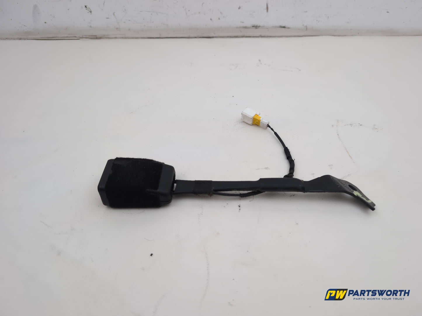 Peugeot 308 Allure Blue Hdi Seat Belt Buckle Front Lh Passenger Side 624287300