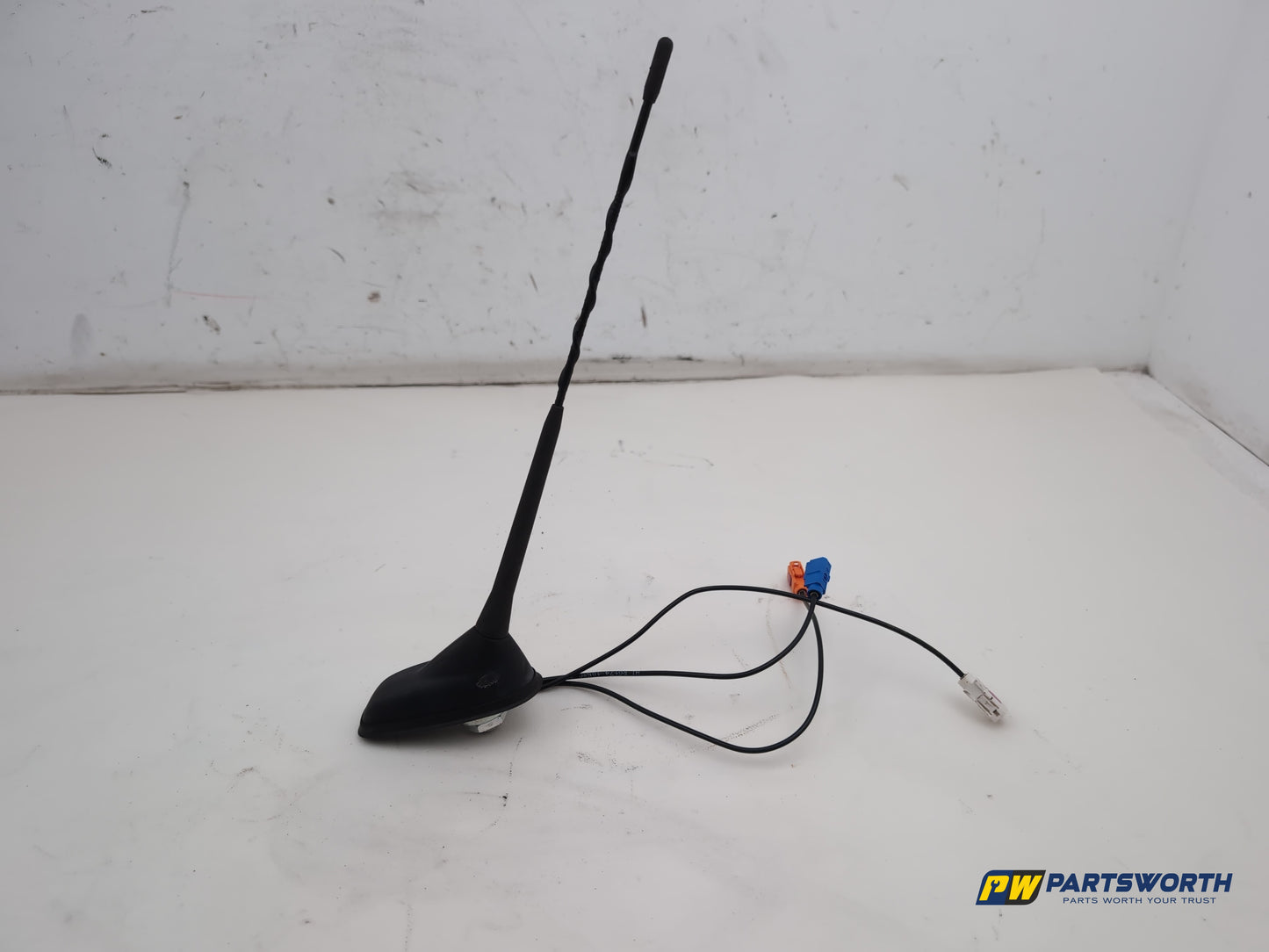 Peugeot 308 Allure Blue Hdi Aerial Antenna 9666452880 2013-2021