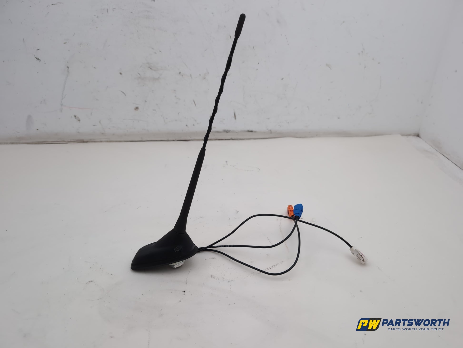 Peugeot 308 Allure Blue Hdi Aerial Antenna 9666452880 2013-2021
