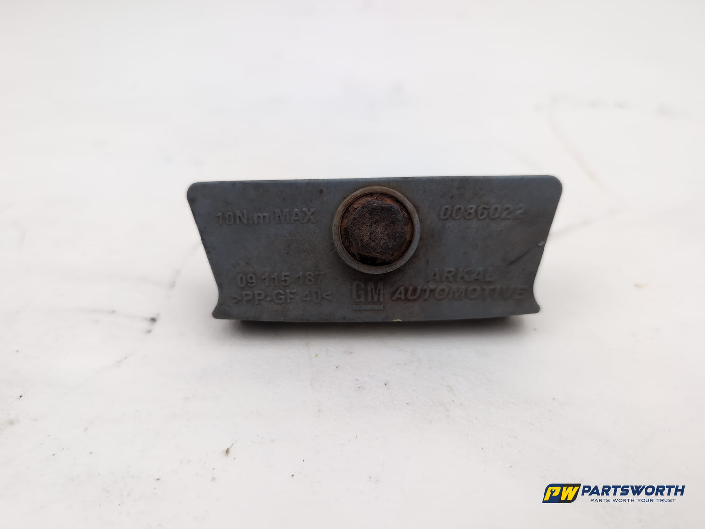 Vauxhall Corsa Se 1.2l Petrol Battery Holding Clamp 09115187 2006-2014