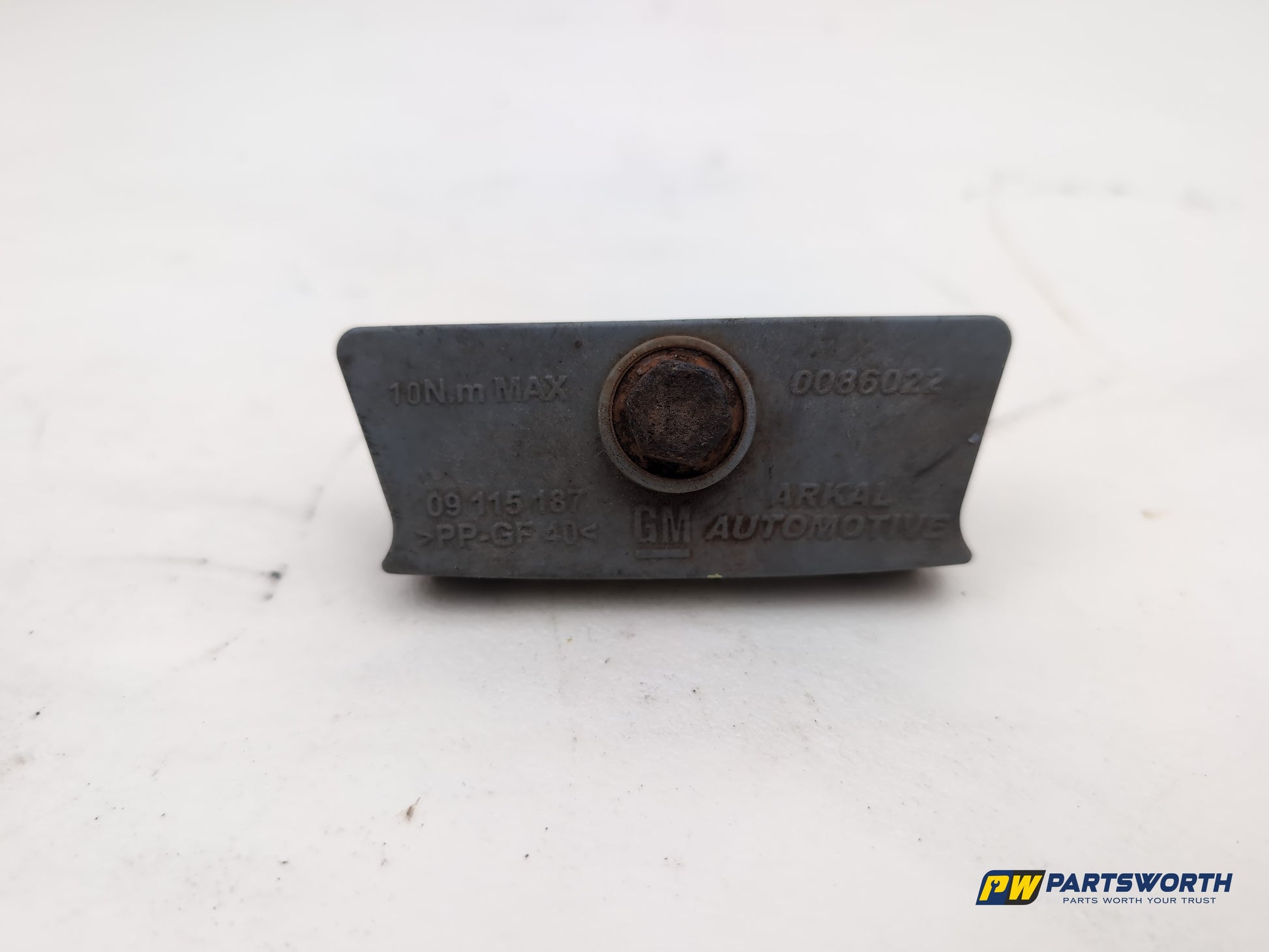 Vauxhall Corsa Se 1.2l Petrol Battery Holding Clamp 09115187 2006-2014