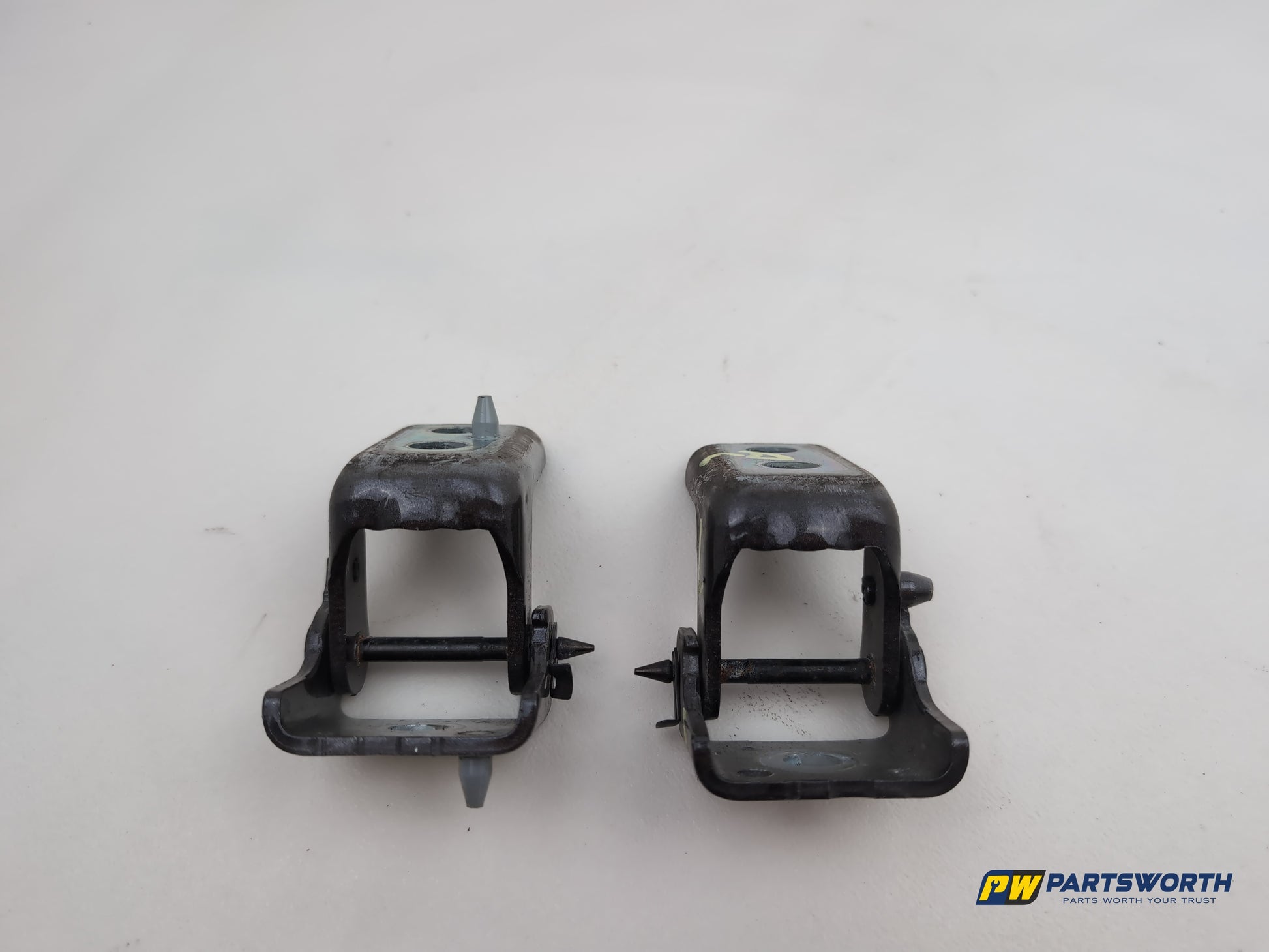 Peugeot 308 Allure Blue Hdi Passenger Side Lh Front Door Hinge Pair 2013-2021