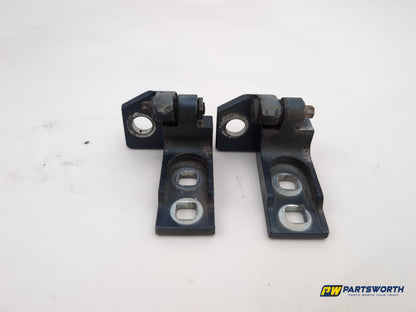 Vauxhall Corsa Se Passenger Side Lh Front Door Hinge Pair 2006-2014