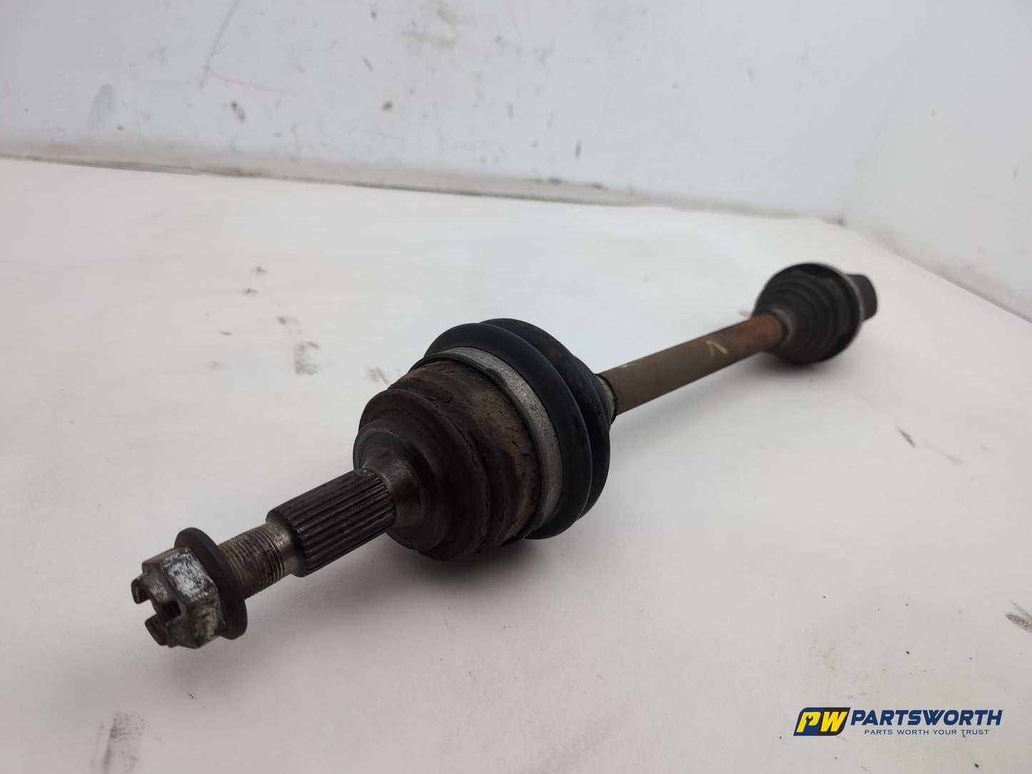 Driveshaft Front LH 6
