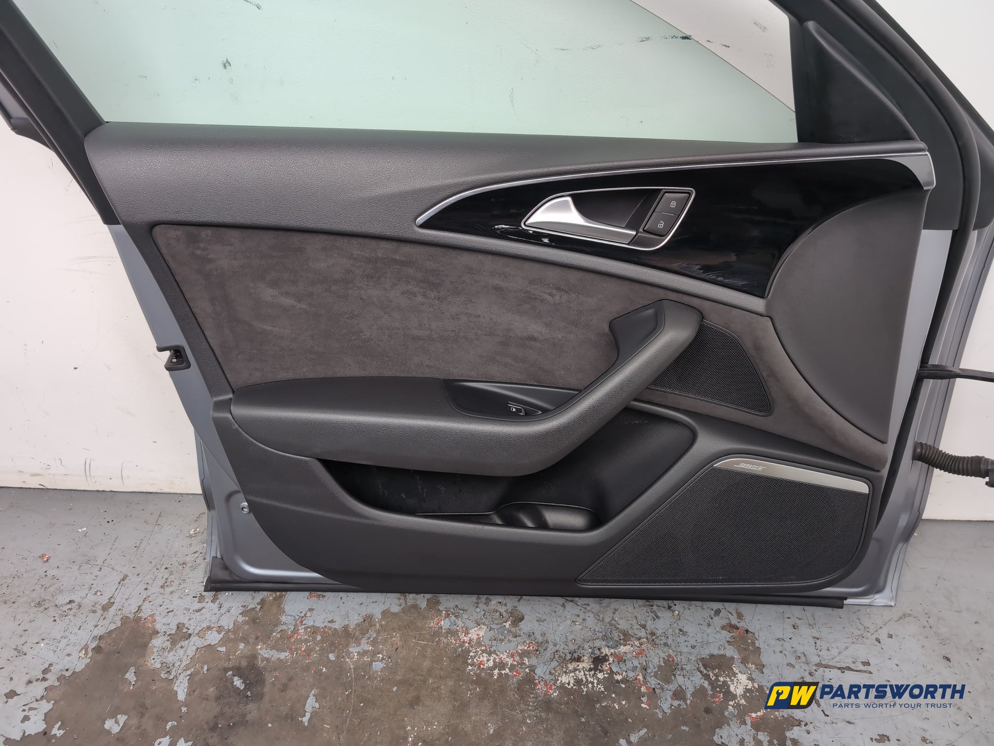 Door Front LH 7