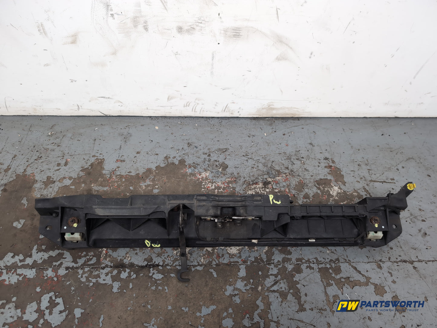 Peugeot 308 Allure Blue Hdi Front Slam Panel Bonnet Catch Latch 9807148180 - photo 9