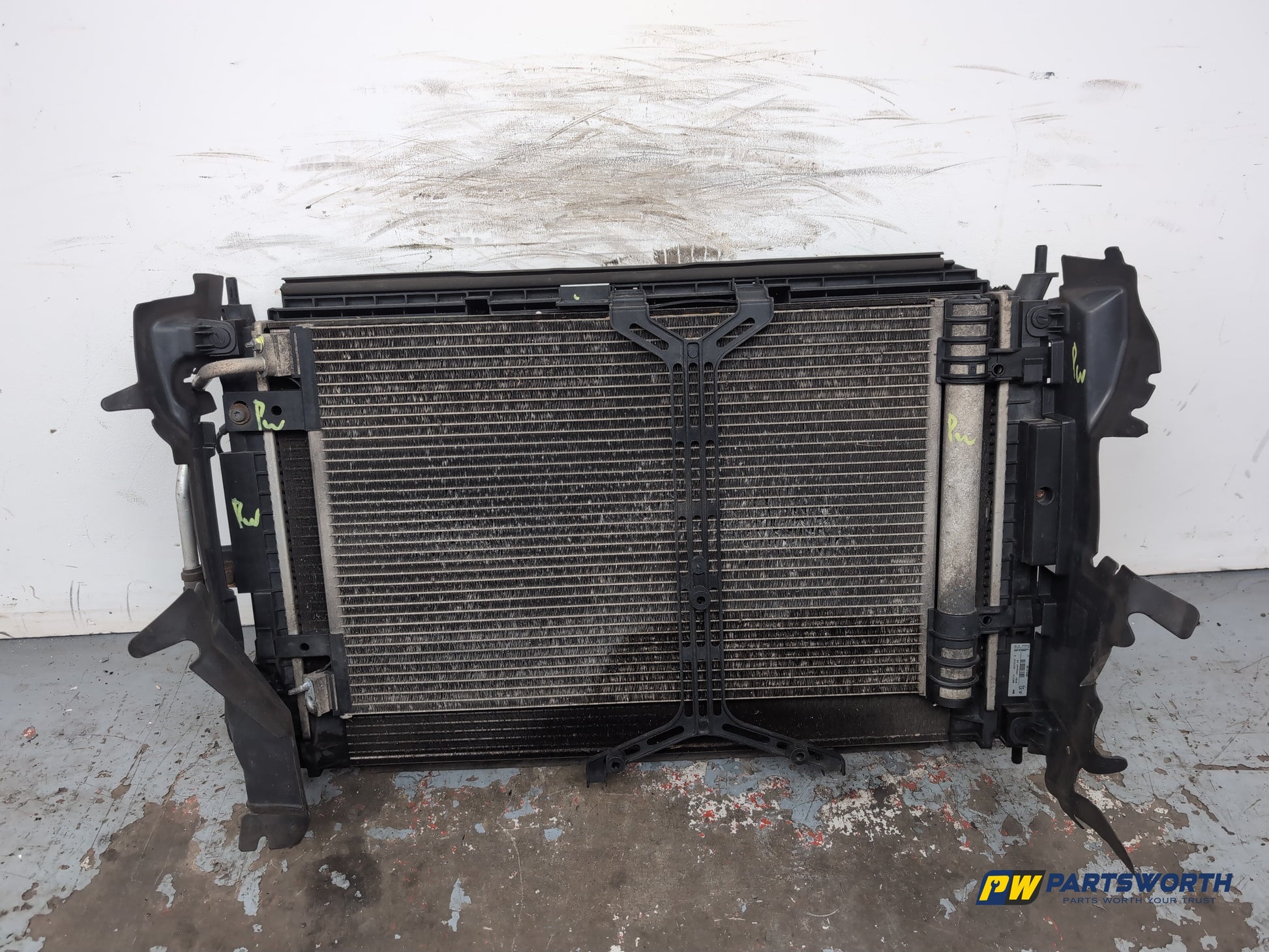 Peugeot 308 Allure Blue Hdi 1.6l Diesel Radiator Pack Kit 2013-2017
