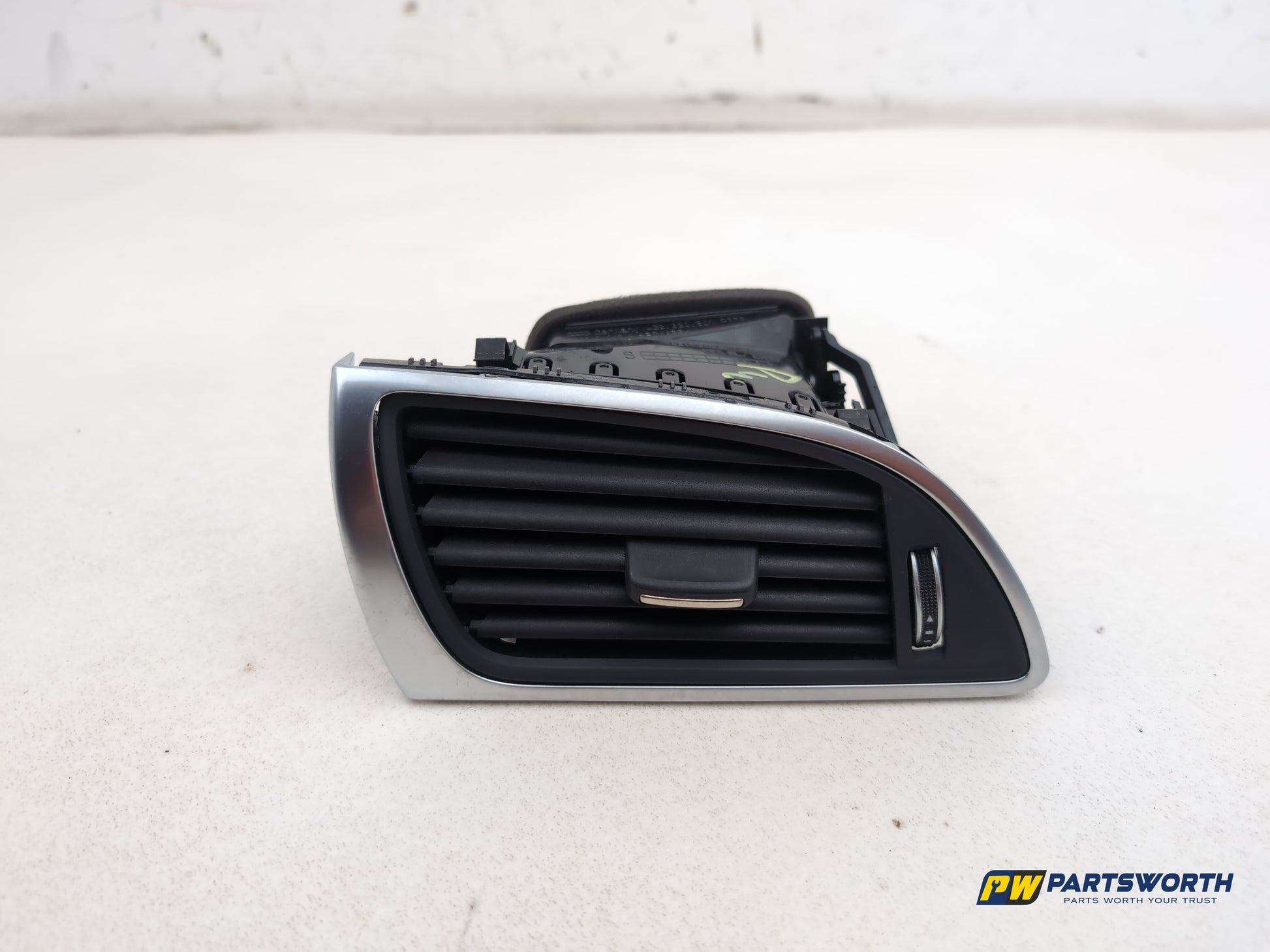 Audi A6 S Line Black Ed Tdi Quat Sa Dashboard Air Vent Front Left Side 4g2820901