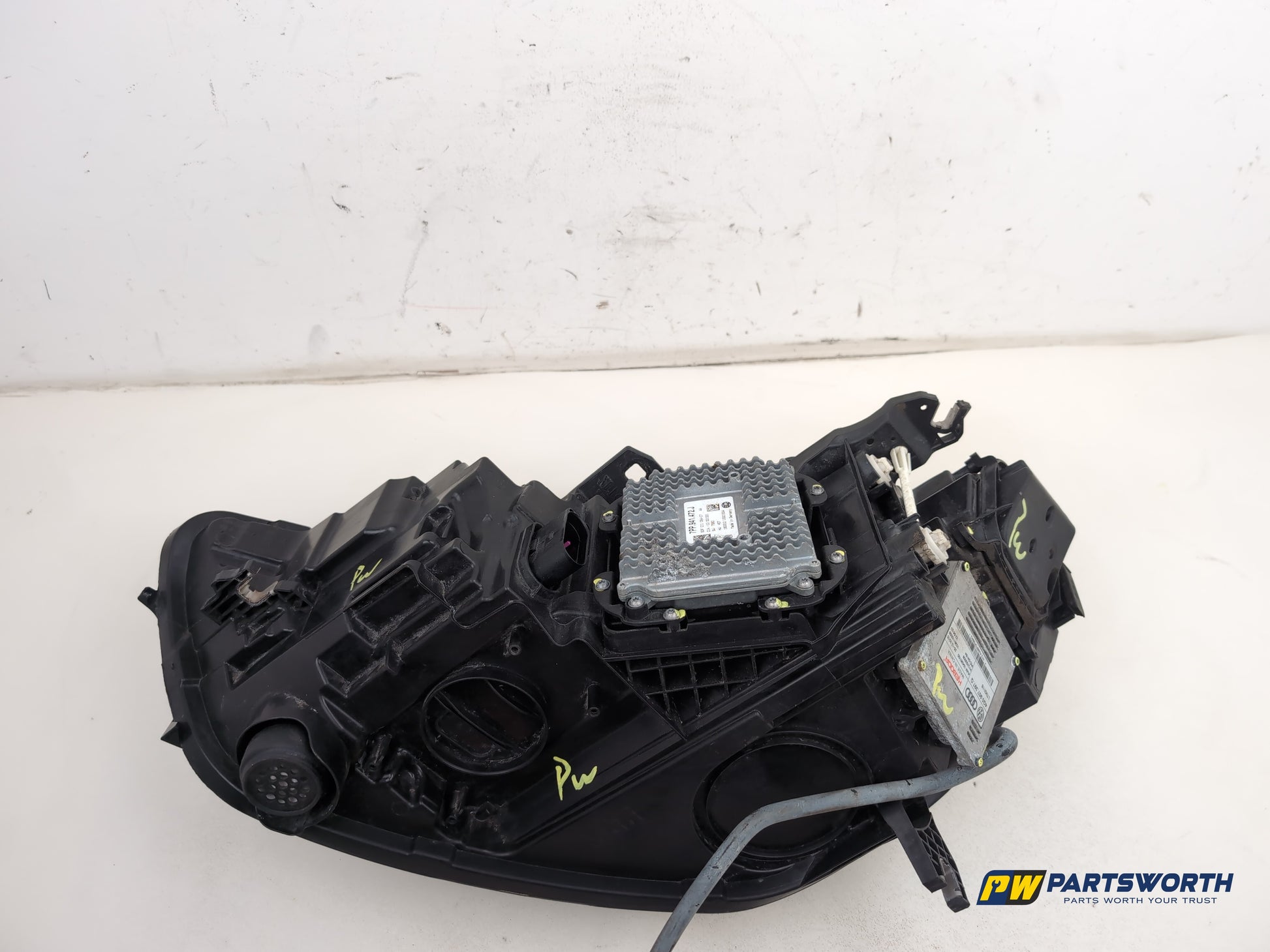 Headlamp RH 7