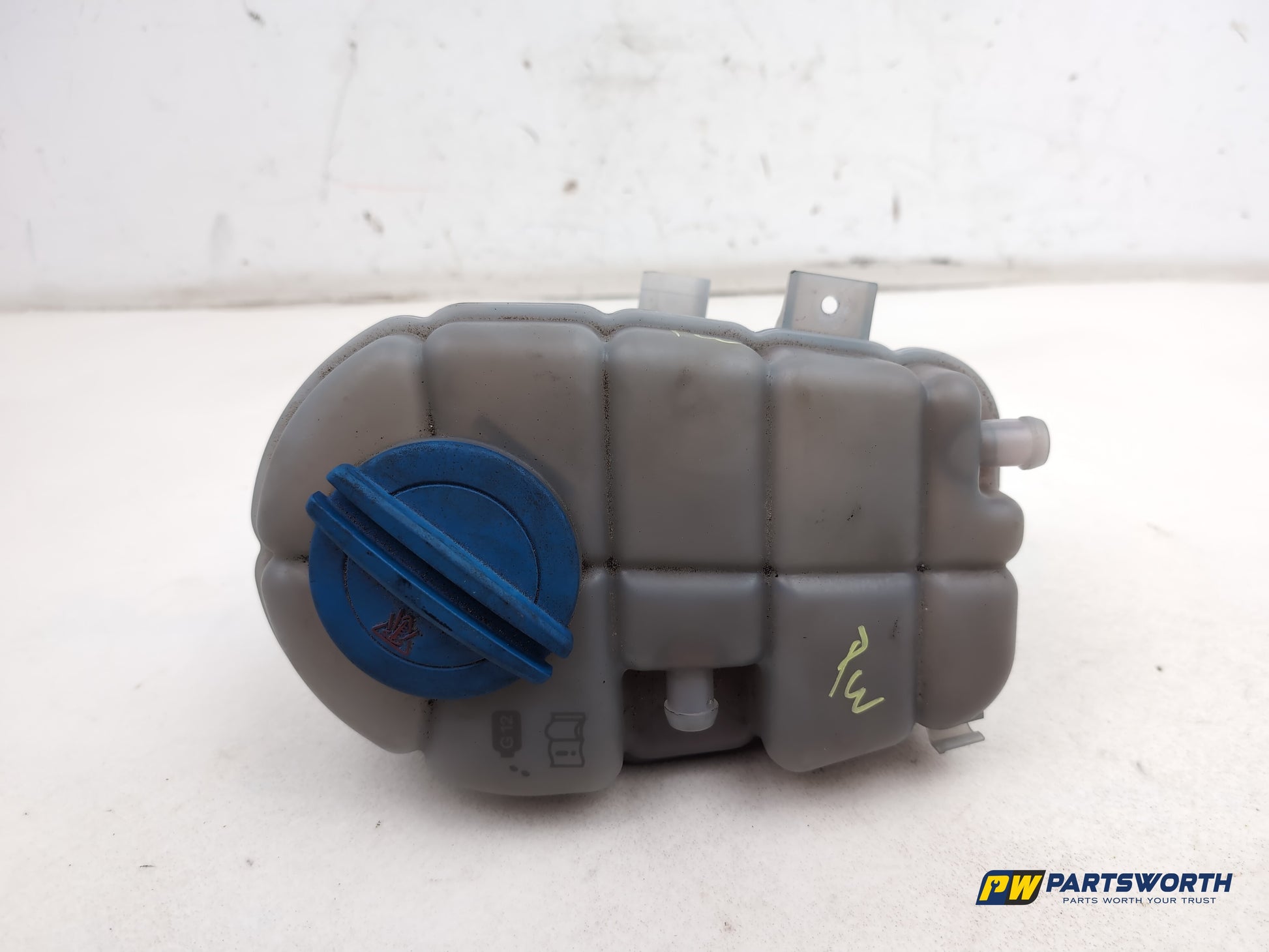 Audi A6 S Line Black Ed Tdi Quat 2.0l Diesel Radiator Expansion Tank 4g0121403r