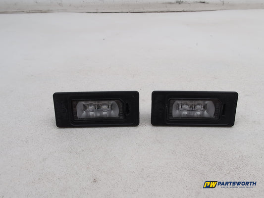 Audi A6 S Line Black Ed Rear Boot Tailgate Number Pate Light Lamp Pair 4c0943021