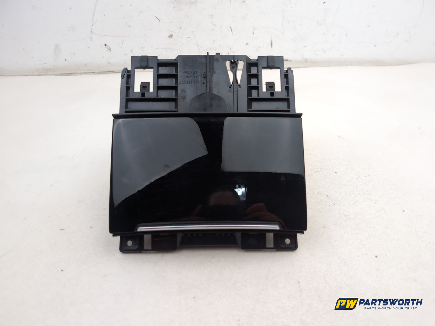 Audi A6 S Line Black Ed Tdi Quat Centre Console Storage Tray In Black 4g0864131