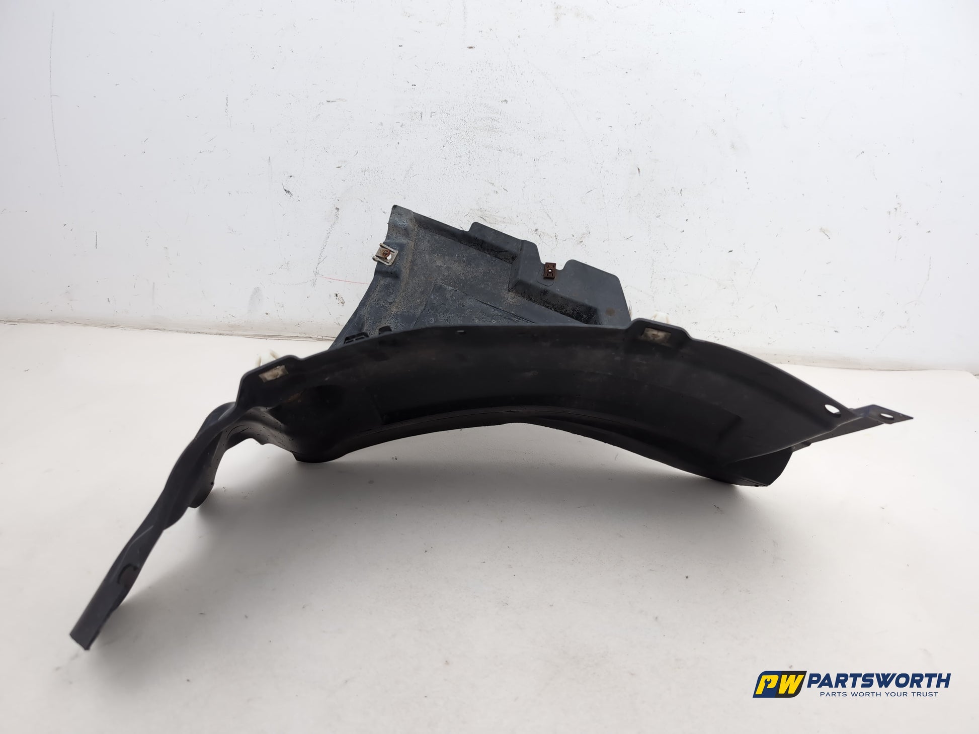 Audi A6 S Line Black Ed Tdi Front Right Inner Wing Wheel Liner Splash Guard