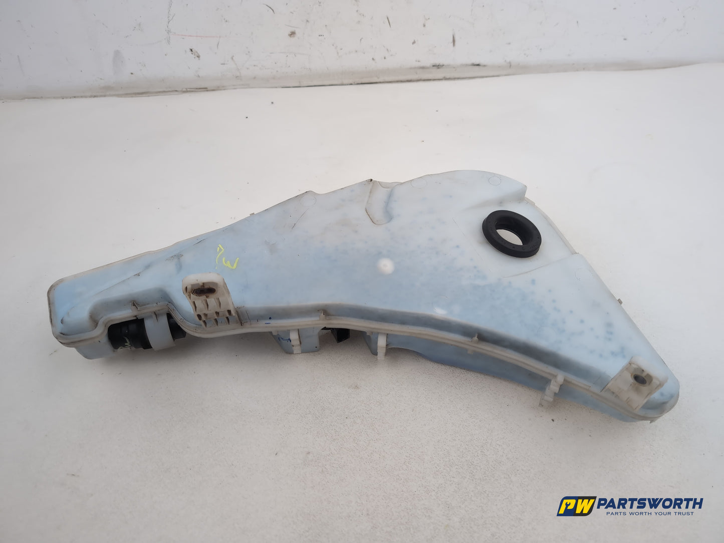 Audi A6 S Line Black Ed Tdi Quat Washer Bottle Windscreen 4g8955451j 2011-2018 - photo 7