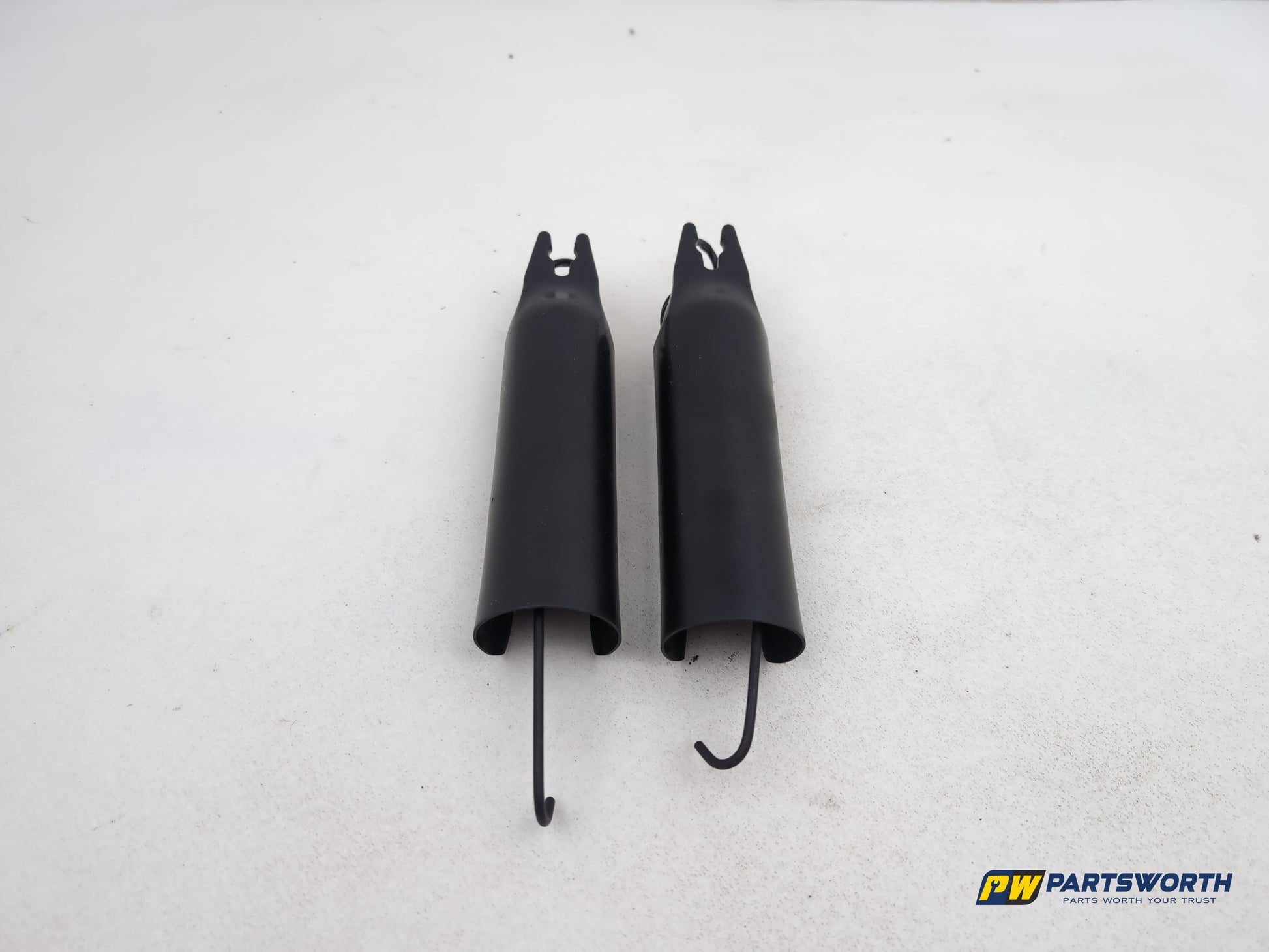 Audi A6 S Line Black Ed Rear Tailgate Boot Lid Srping With Cover Set 8t0827339d