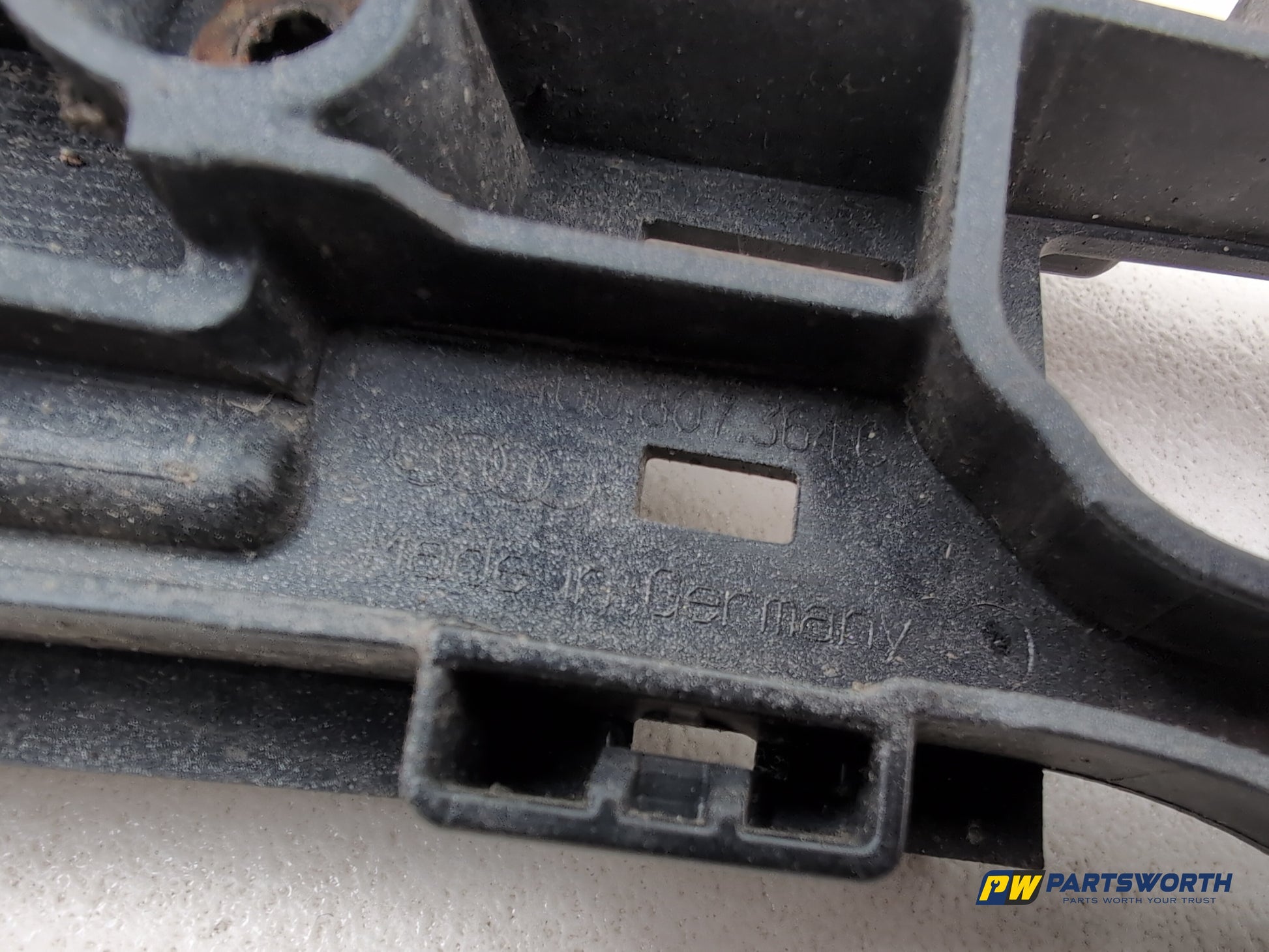 Audi A6 S Line Black Ed Tdi Saloon Bumper Rear Bracket Rh Driver Side 4g0807364 - photo 6