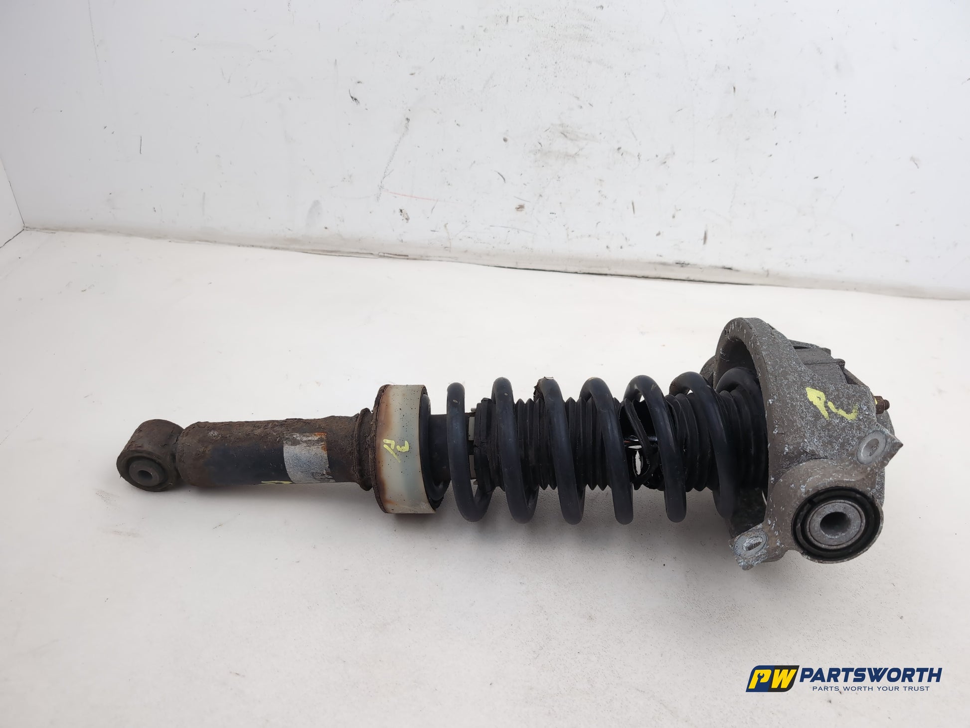 Volkswagen Touareg Altitude V6 Tdi Shock Absorber Rear Rh Driver Side 7l6513029n