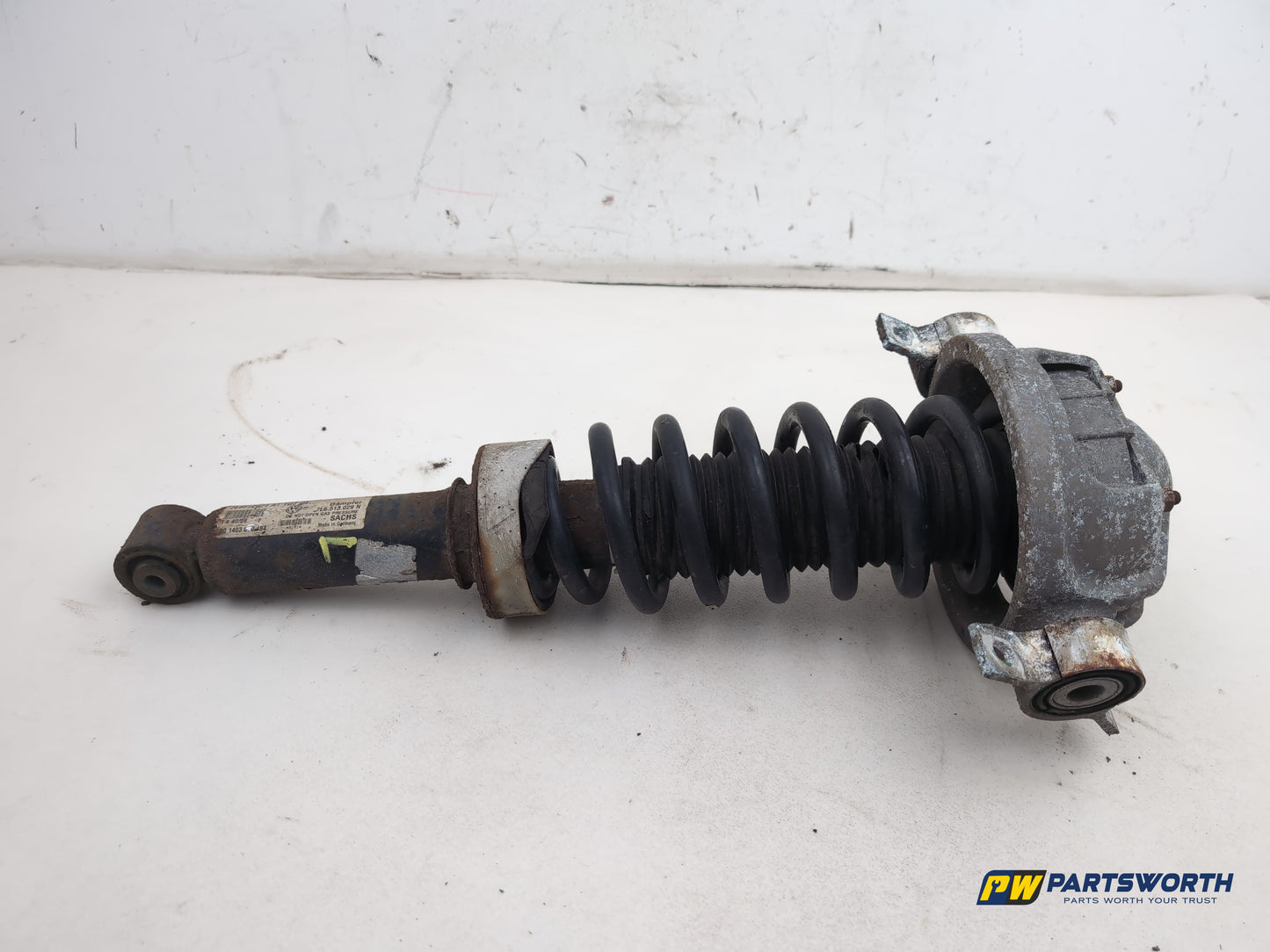 Volkswagen Touareg Altitude V6 Shock Absorber Rera Lh Passenger Side 2007-2010