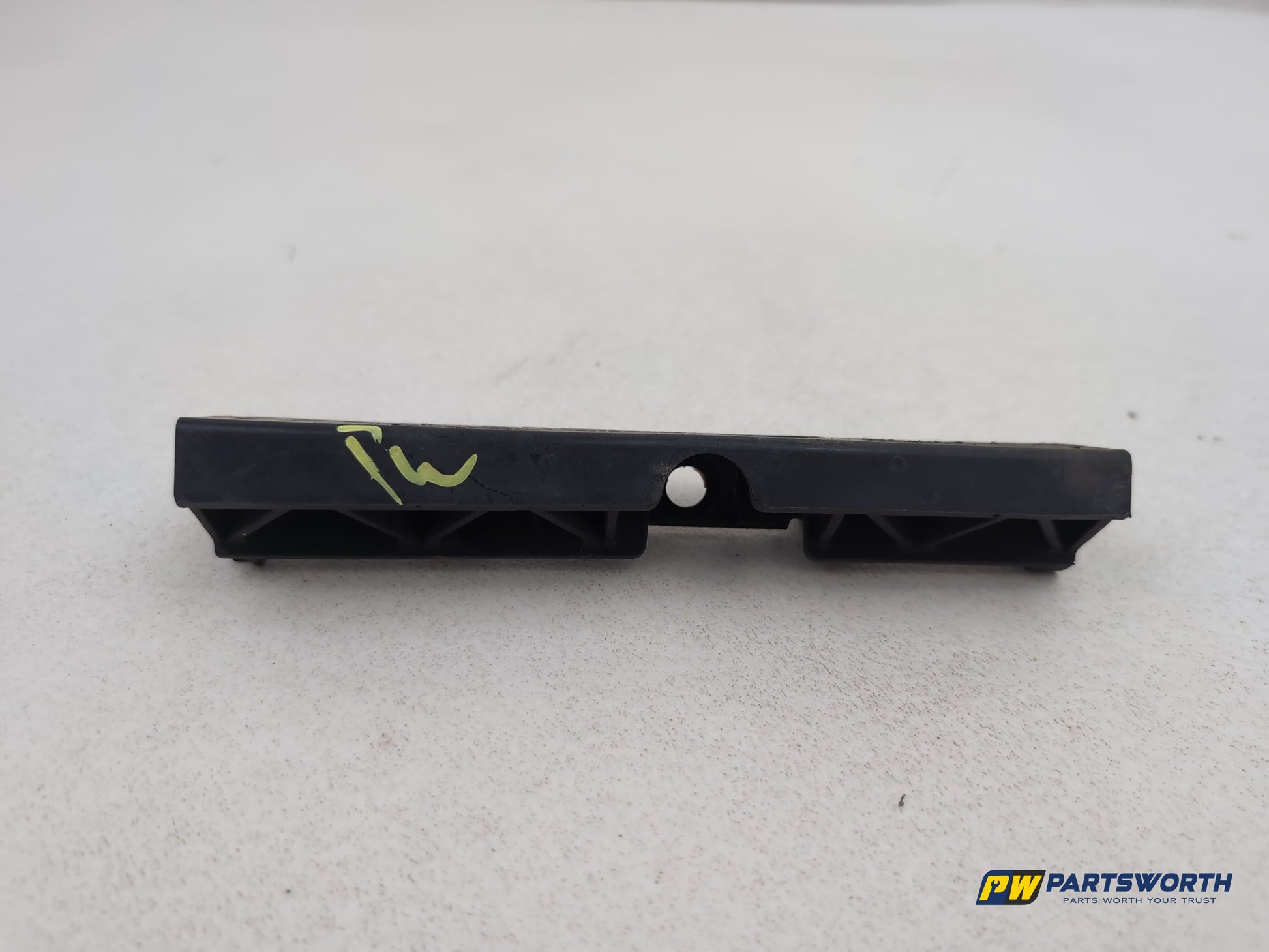 Audi A6 S Line Side Skirt Holder Front Left Passenger Side 4g0853921b 2011-2018