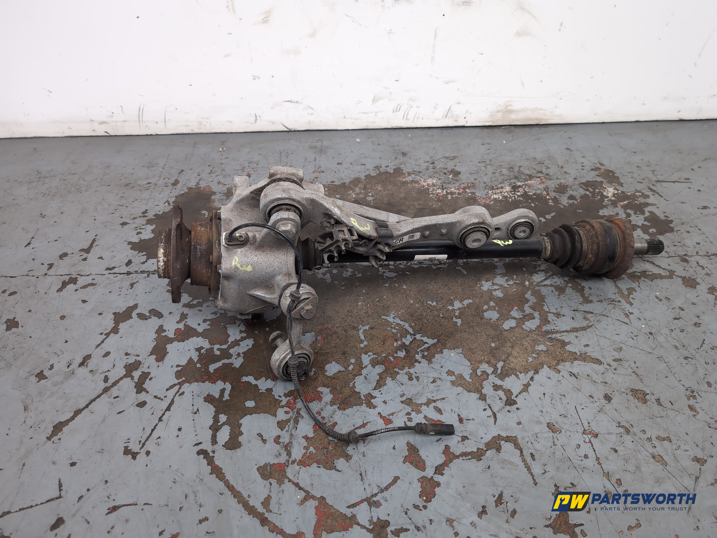 Bmw 5 Series F10 520d Se Wheel Hub Rear Rh Driver Side 2013-2017