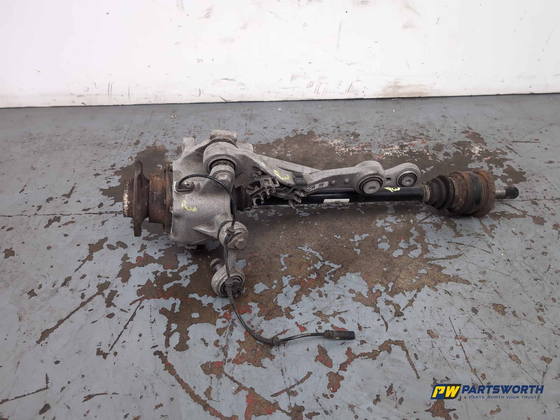 Bmw 5 Series F10 520d Se Wheel Hub Rear Rh Driver Side 2013-2017