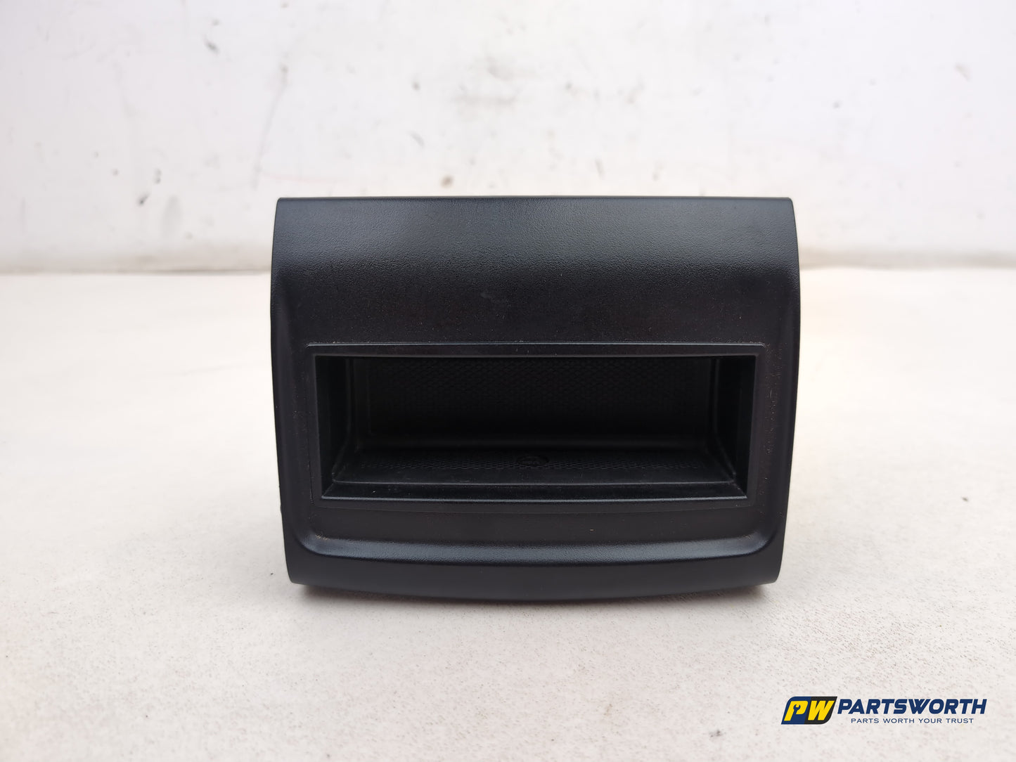 Mercedes R320 R-Class W251 Centre Cosnole Rear Storage Tray A2516830291