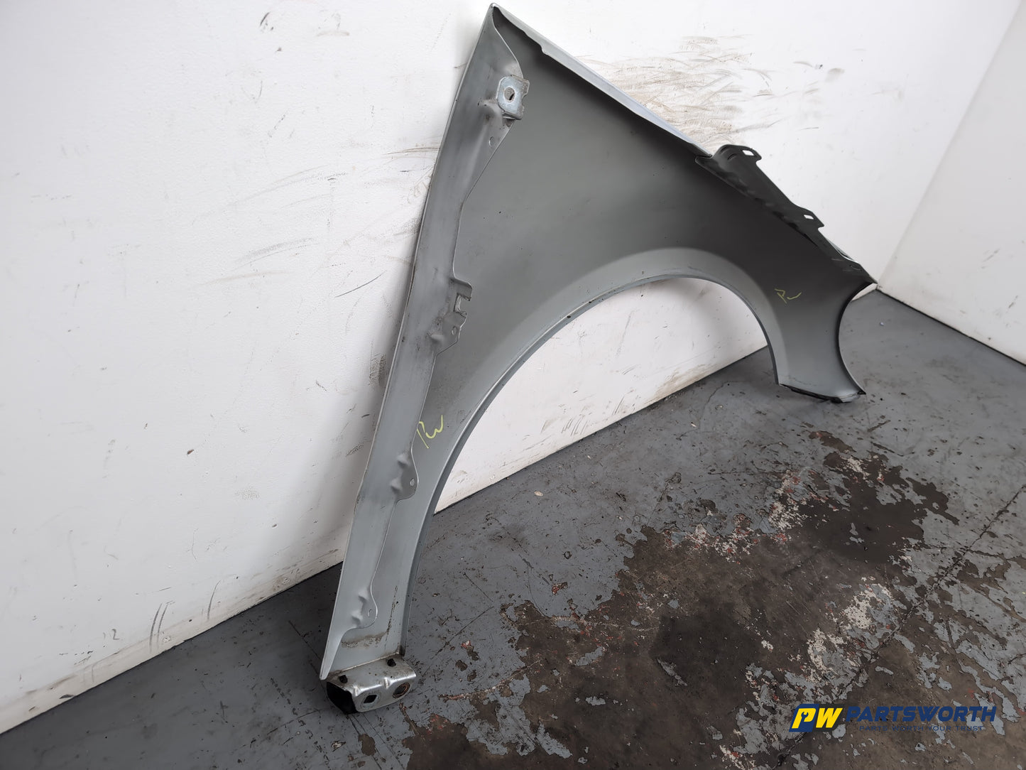 Mercedes R320 R-Class W251 Mpv Wing Front Passenger Silver C775 2006-2010 - photo 7