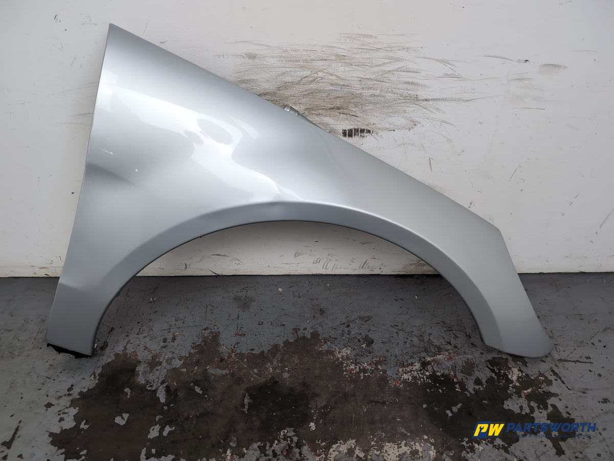 Wing Front RH 1