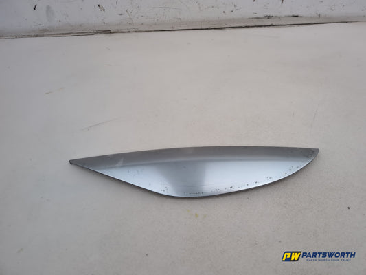 Mercedes R320 R-Class W251 Centre Console Trim A2516801817 2006-2013
