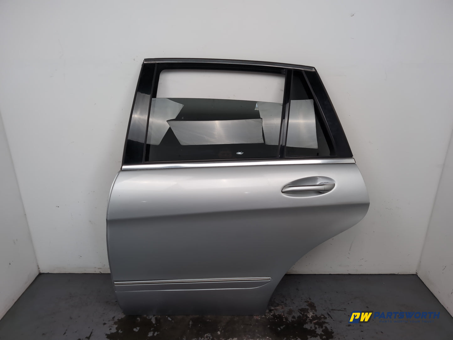 Mercedes R320 R-Class W251 Mpv Door Rear Lh Passenger Side Silver C775 2006-2013